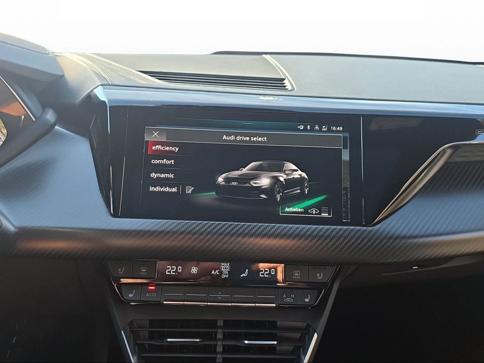 AUDI e-tron GT quattro-image-8