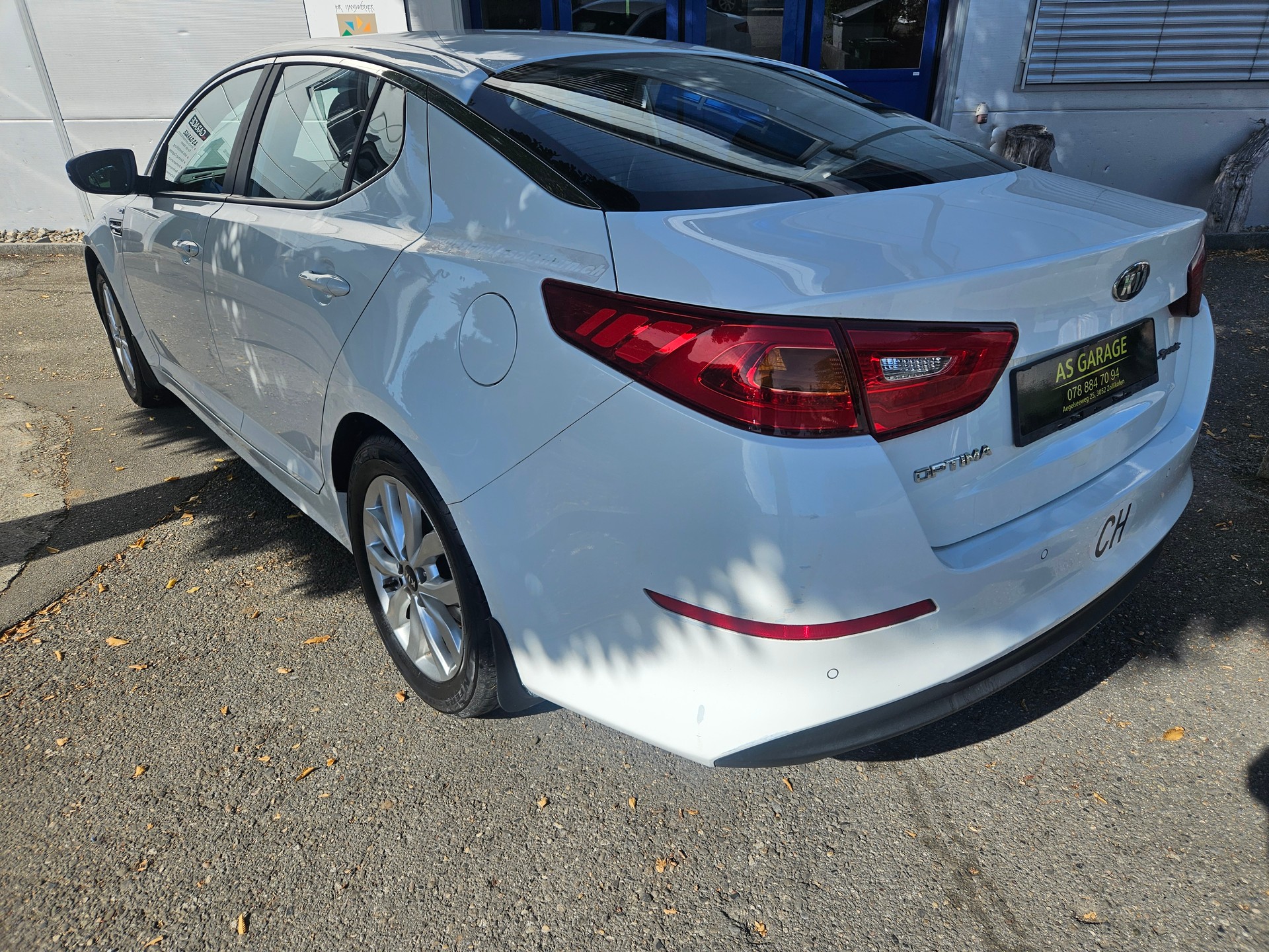 KIA OPTIMA-image-5