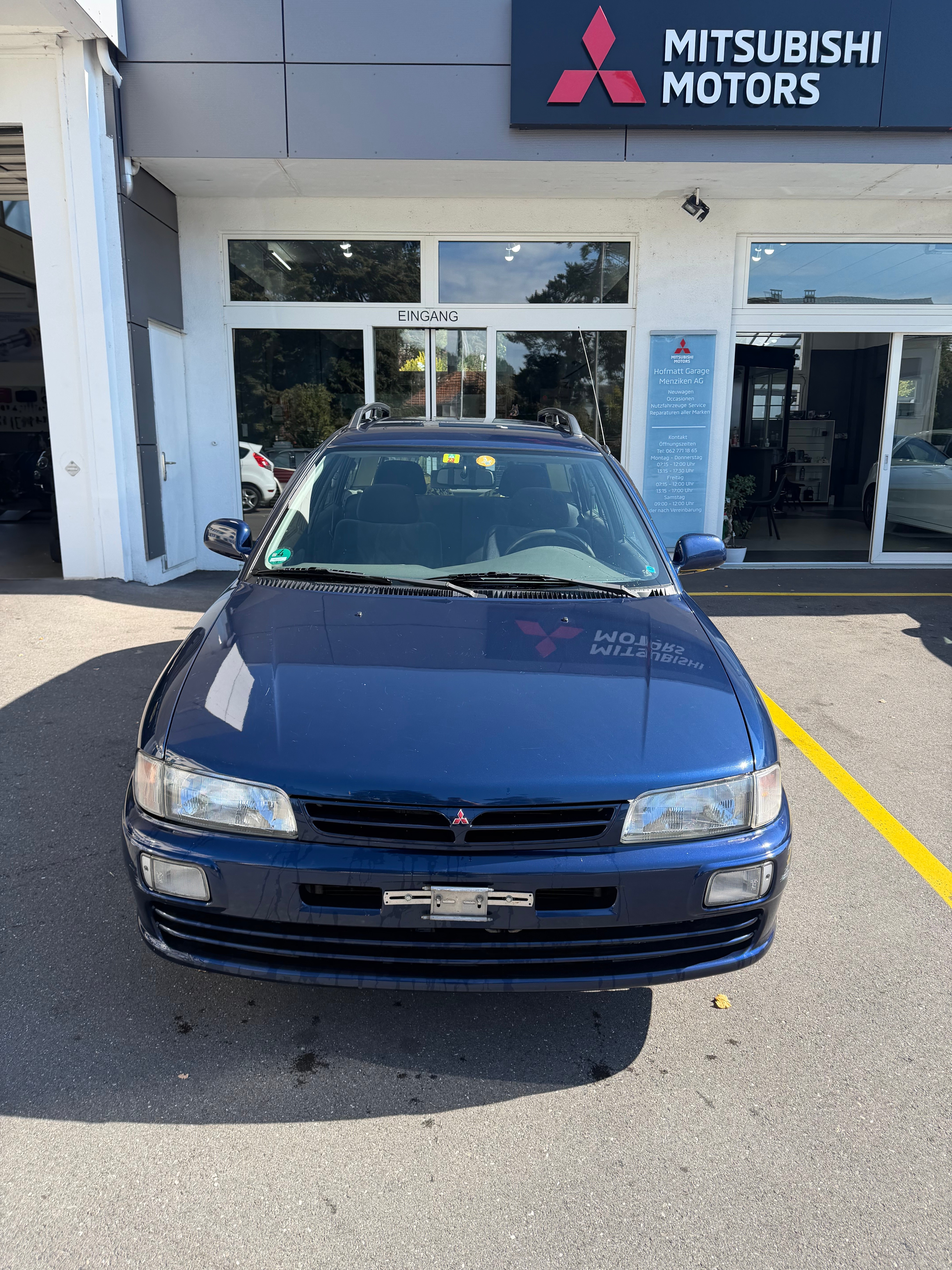 Car photo