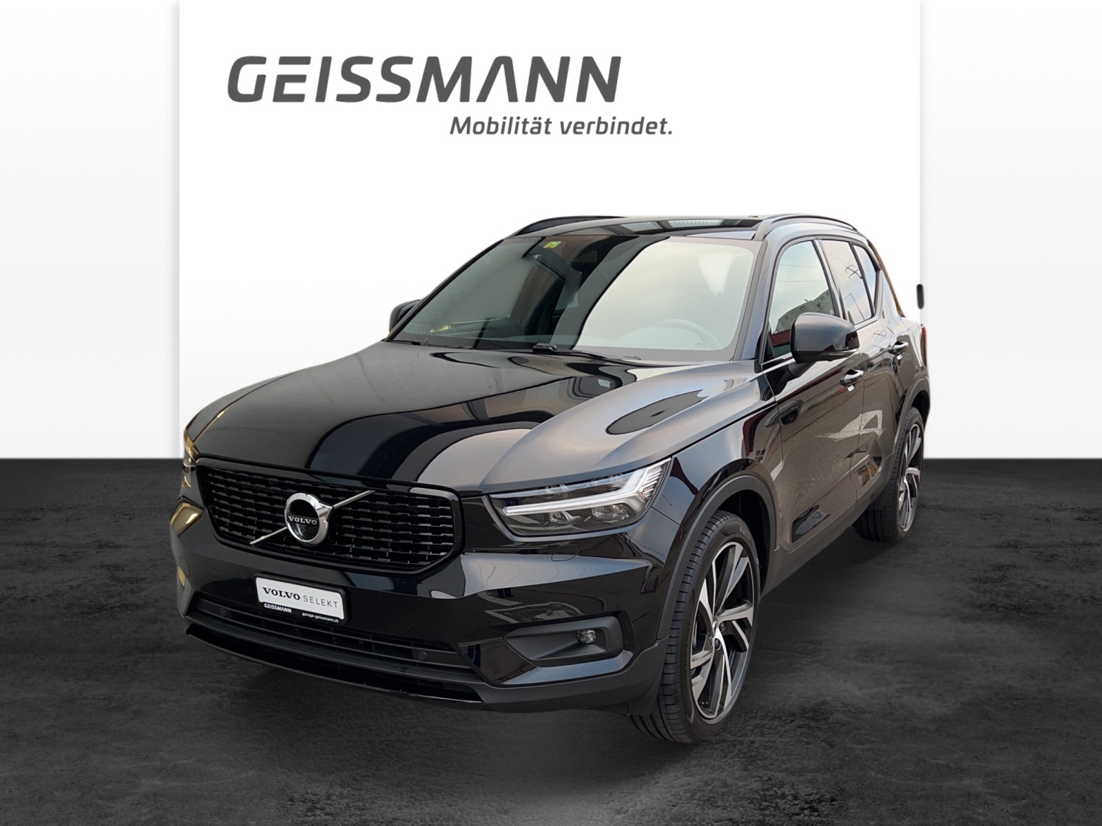 VOLVO XC40 2.0 B4 MH R-Design AWD-image-0