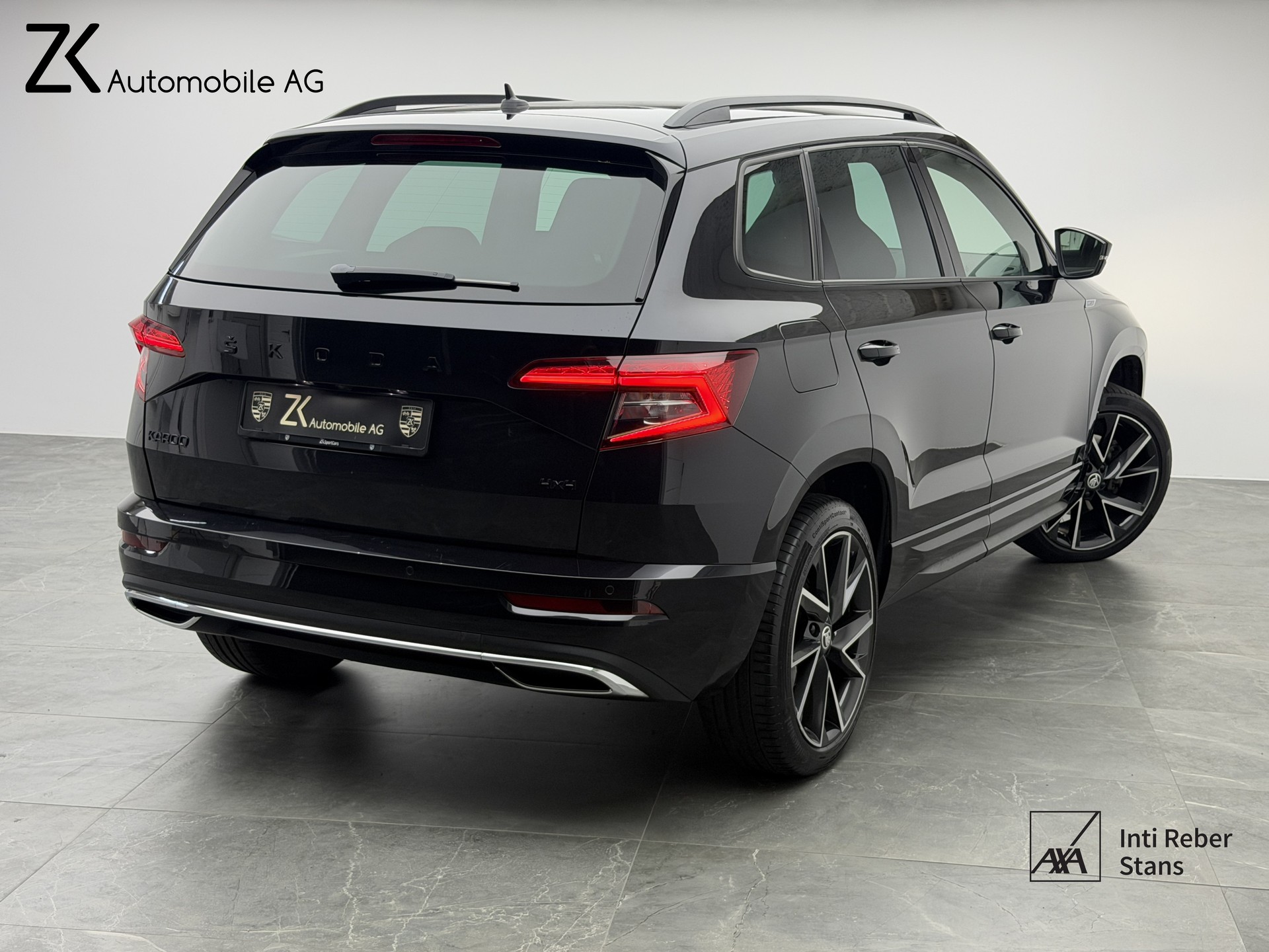 SKODA Karoq 2.0 TSI 190PS Black Magic Perl SportLine 4x4 DSG / RF-Kamera / Panoramadach / Virtuelles Cockpit / AHK-Schwenkbar /-image-1