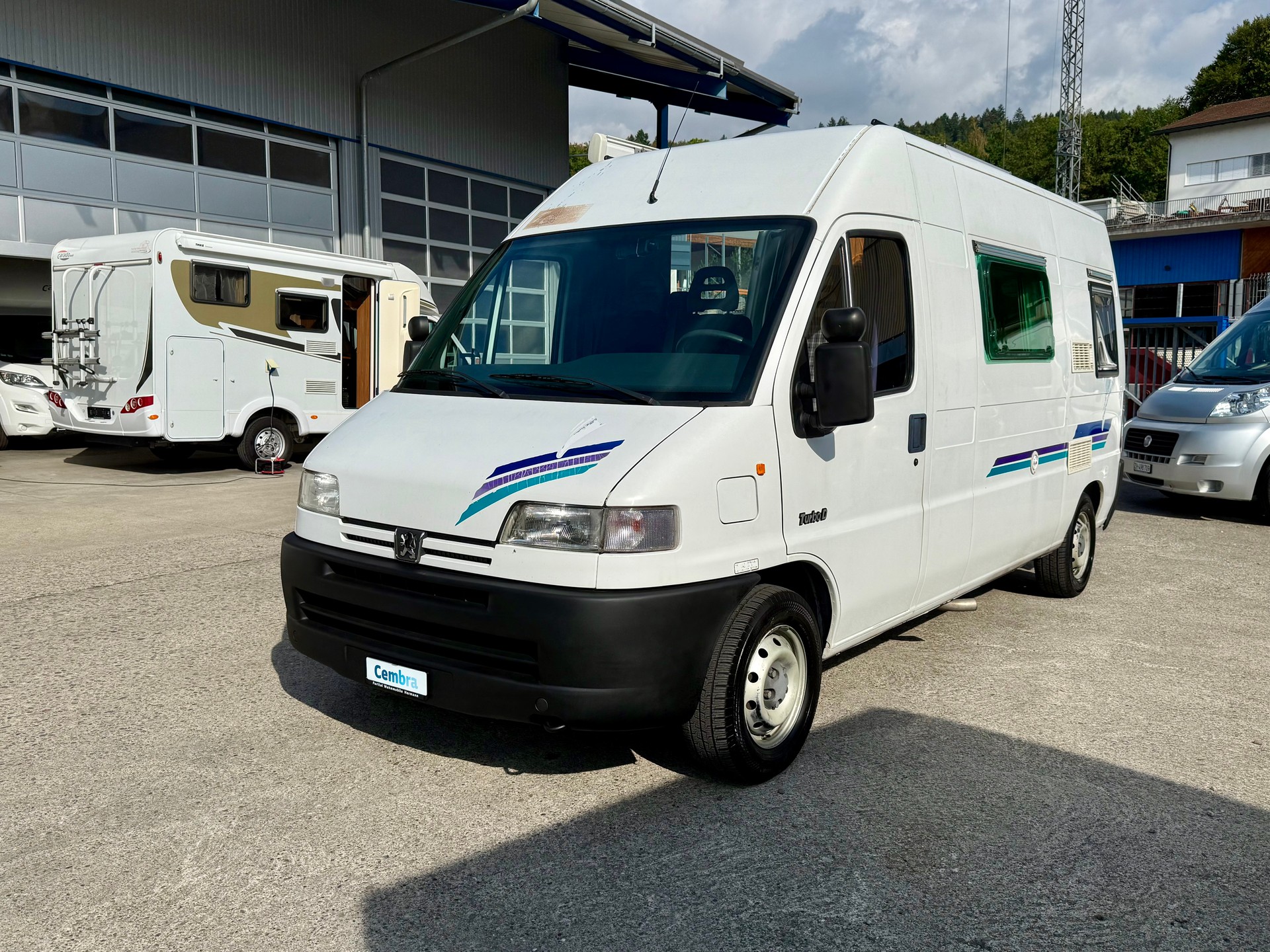 PEUGEOT Camp 560-image-5