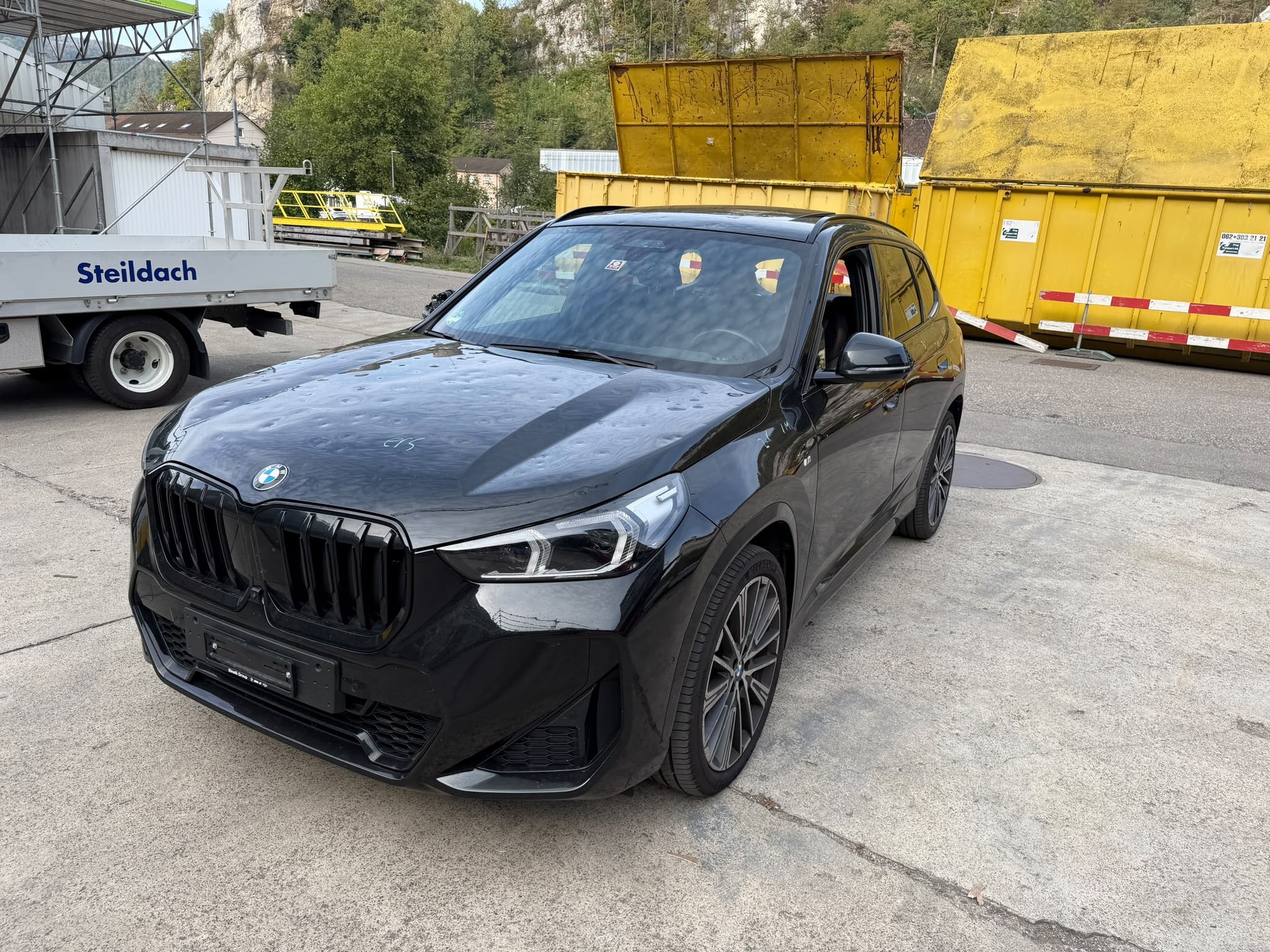 BMW X1 xDrive 23d 48V-image-1