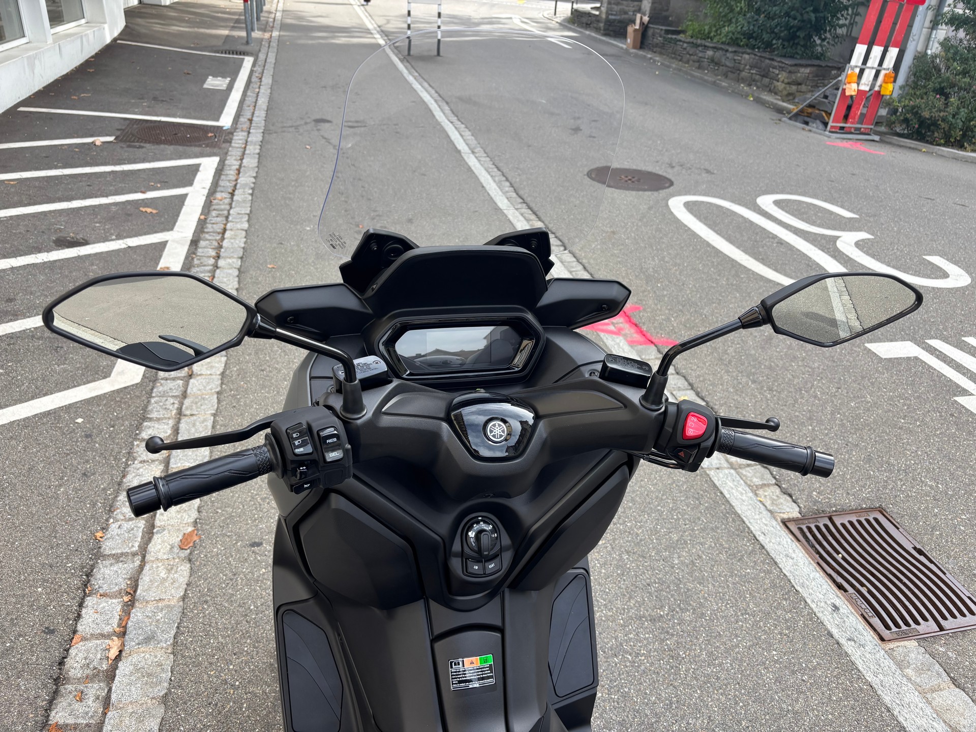 YAMAHA X-Max 300-image-7