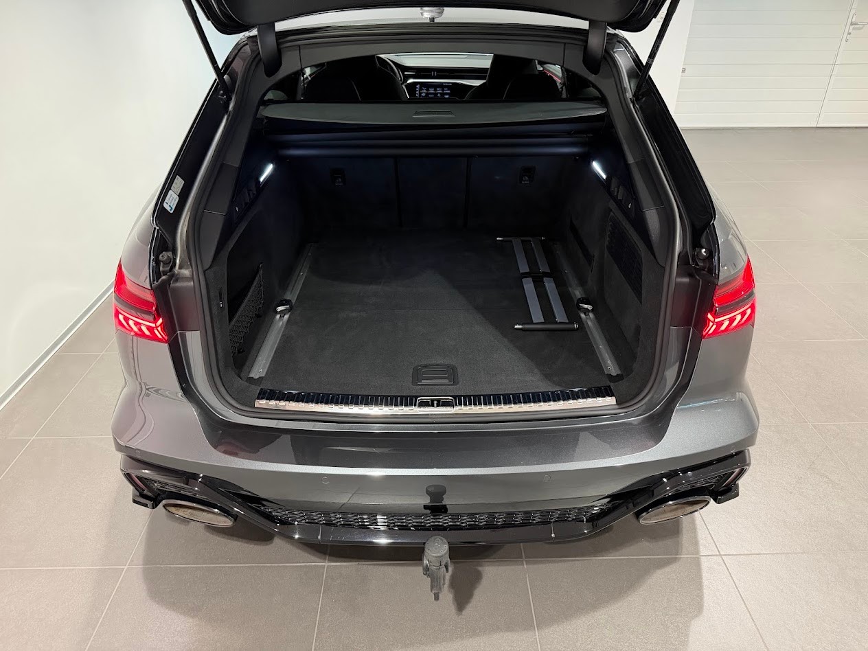 AUDI RS6 Avant 4.0 TFSI V8 Performance quattro-image-12