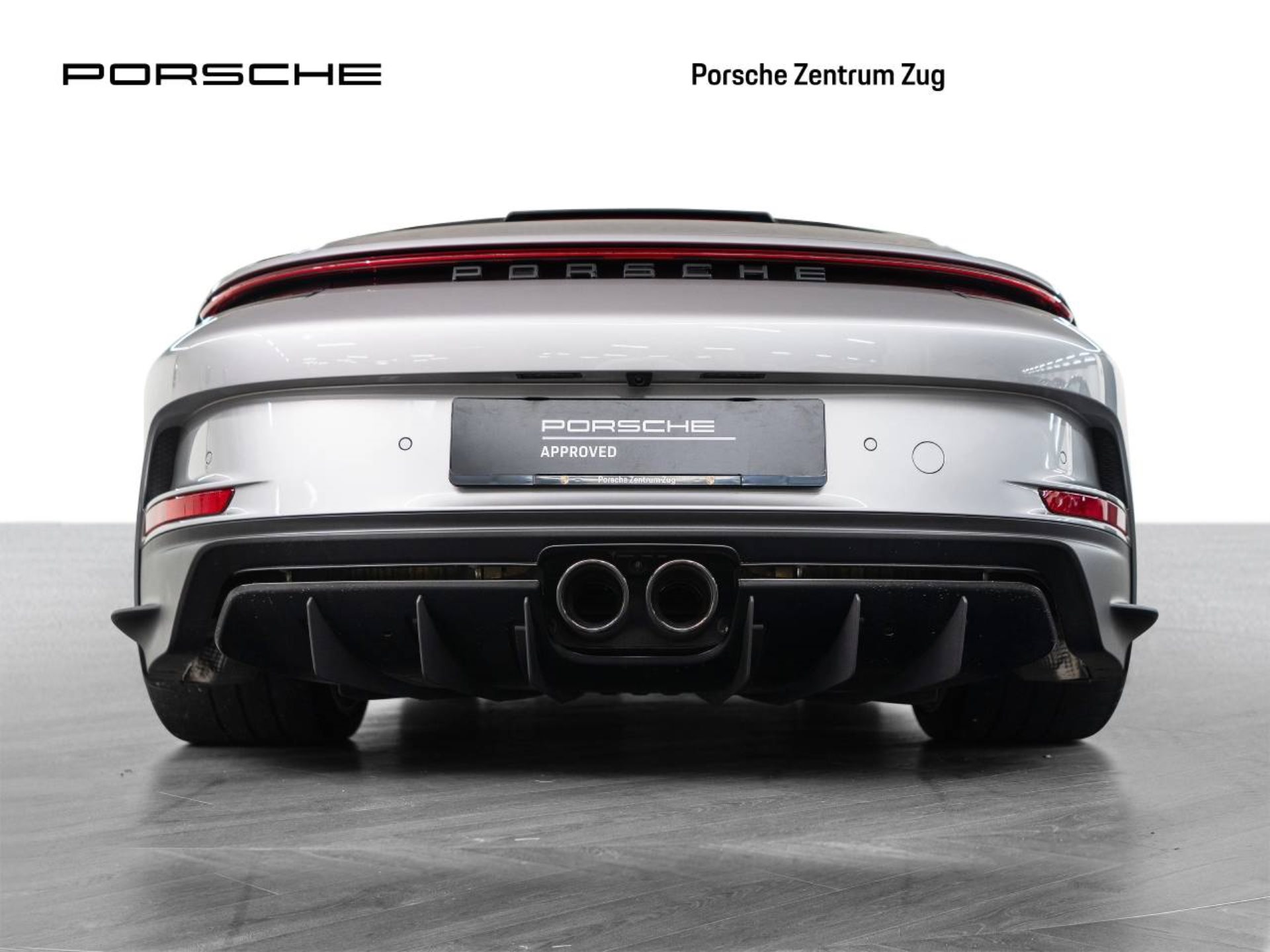 PORSCHE 911 GT3 mit Touring-Paket-image-7