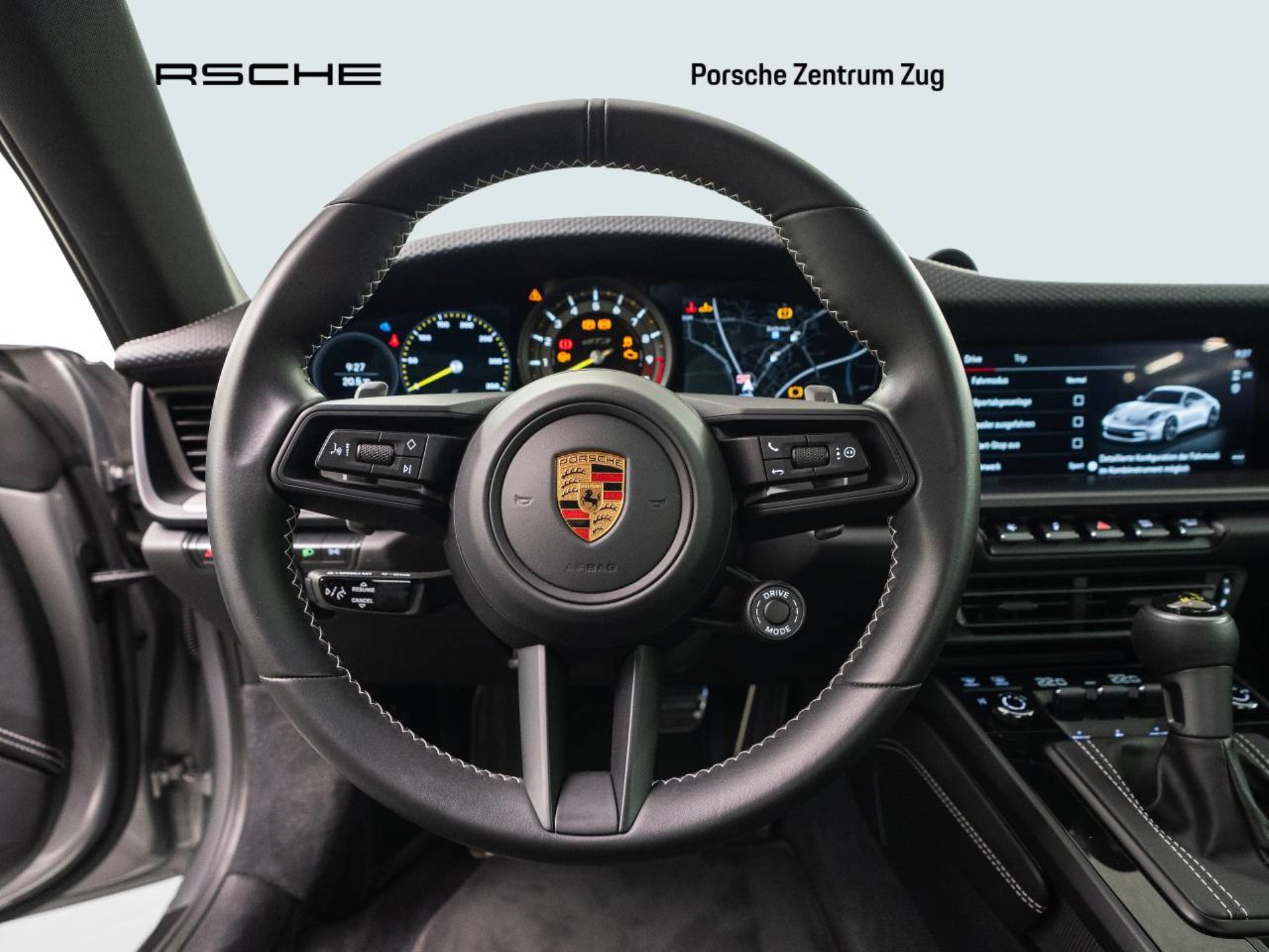 PORSCHE 911 GT3 mit Touring-Paket-image-14