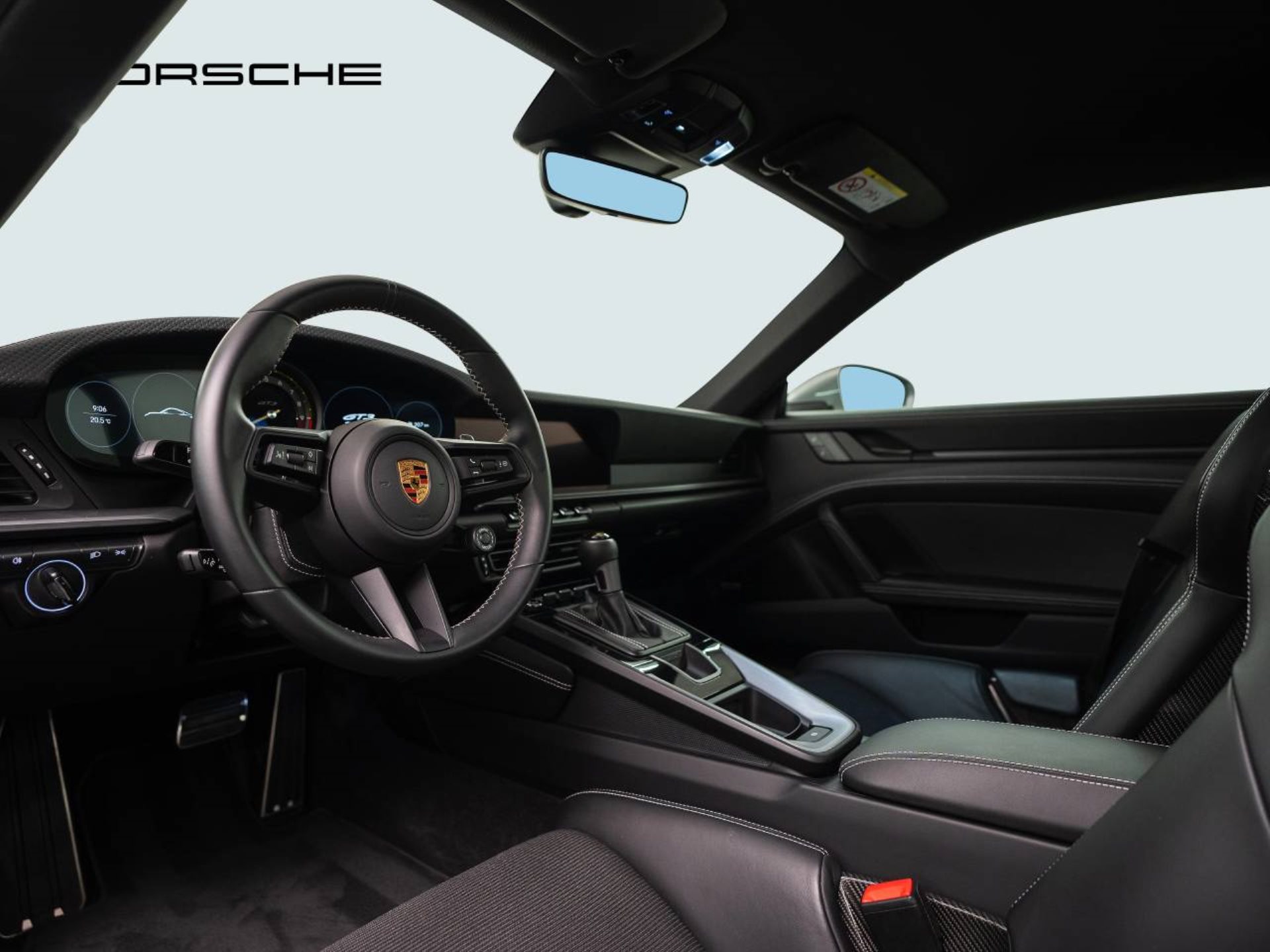 PORSCHE 911 GT3 mit Touring-Paket-image-3
