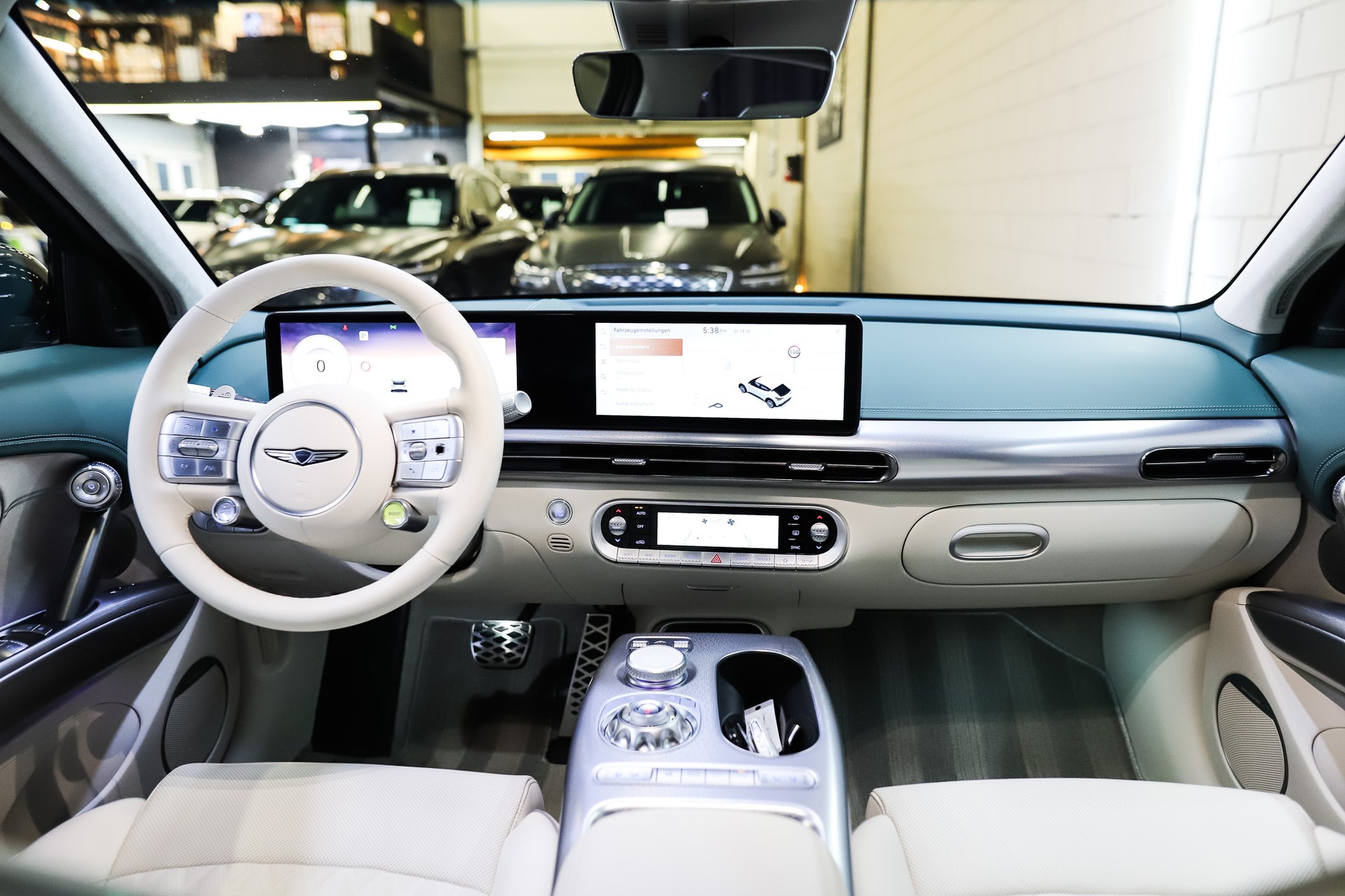 GENESIS GV60 77.4 kWh Sport Plus AWD * Anhängerkupplung * Vik Black *-image-20