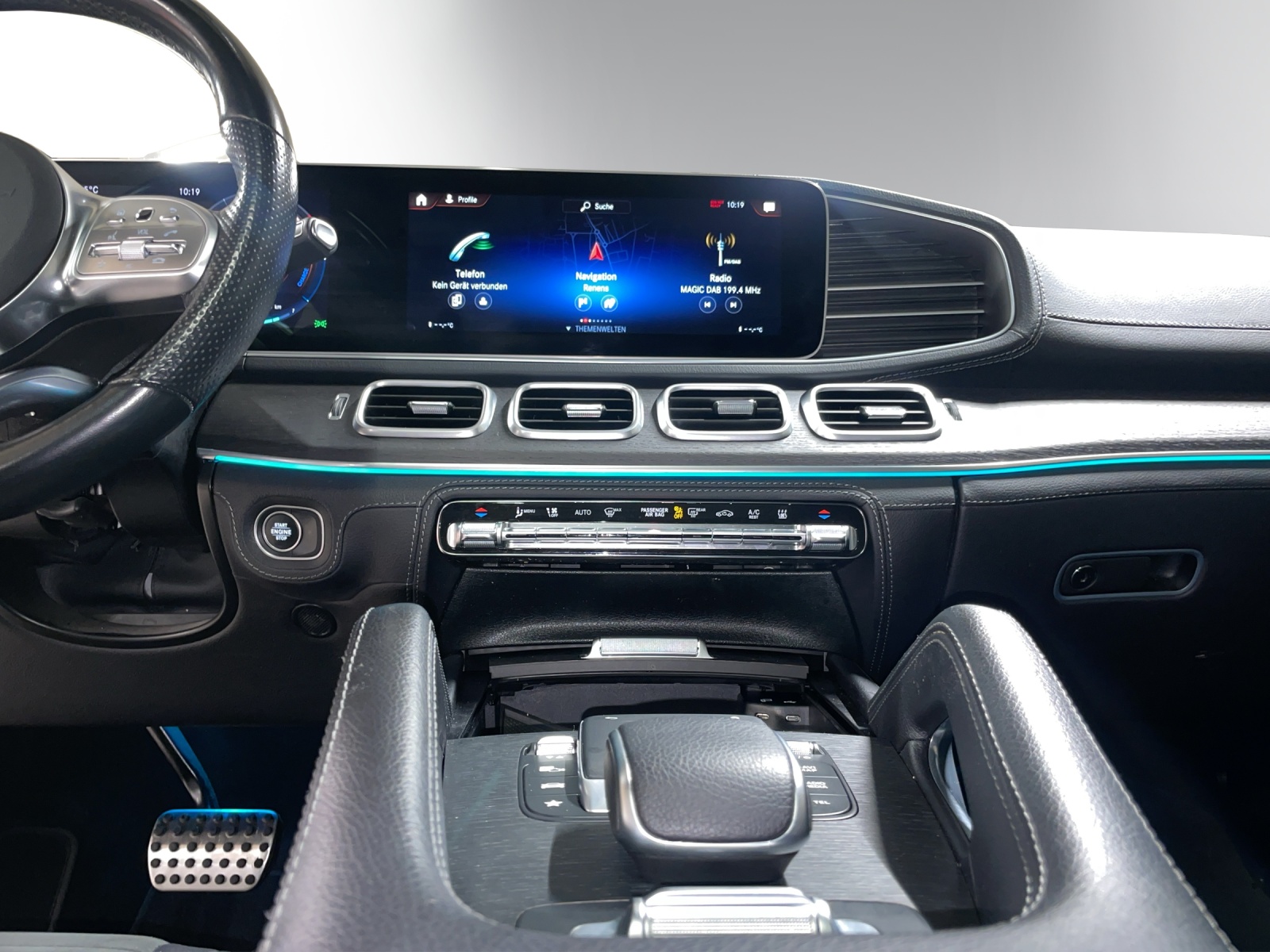 MERCEDES-BENZ GLE 350 de 4Matic AMG Line 9G-Tronic-image-12