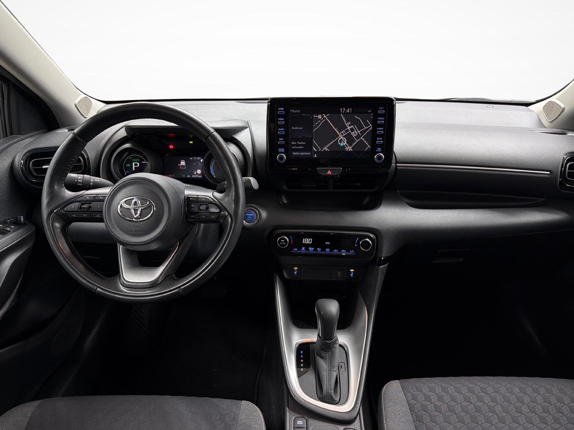 TOYOTA Yaris 1.5 VVT-i HSD Trend-image-8