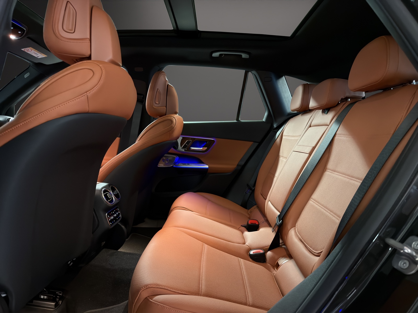 MERCEDES-BENZ GLC 200 4Matic 9G-Tronic-image-8