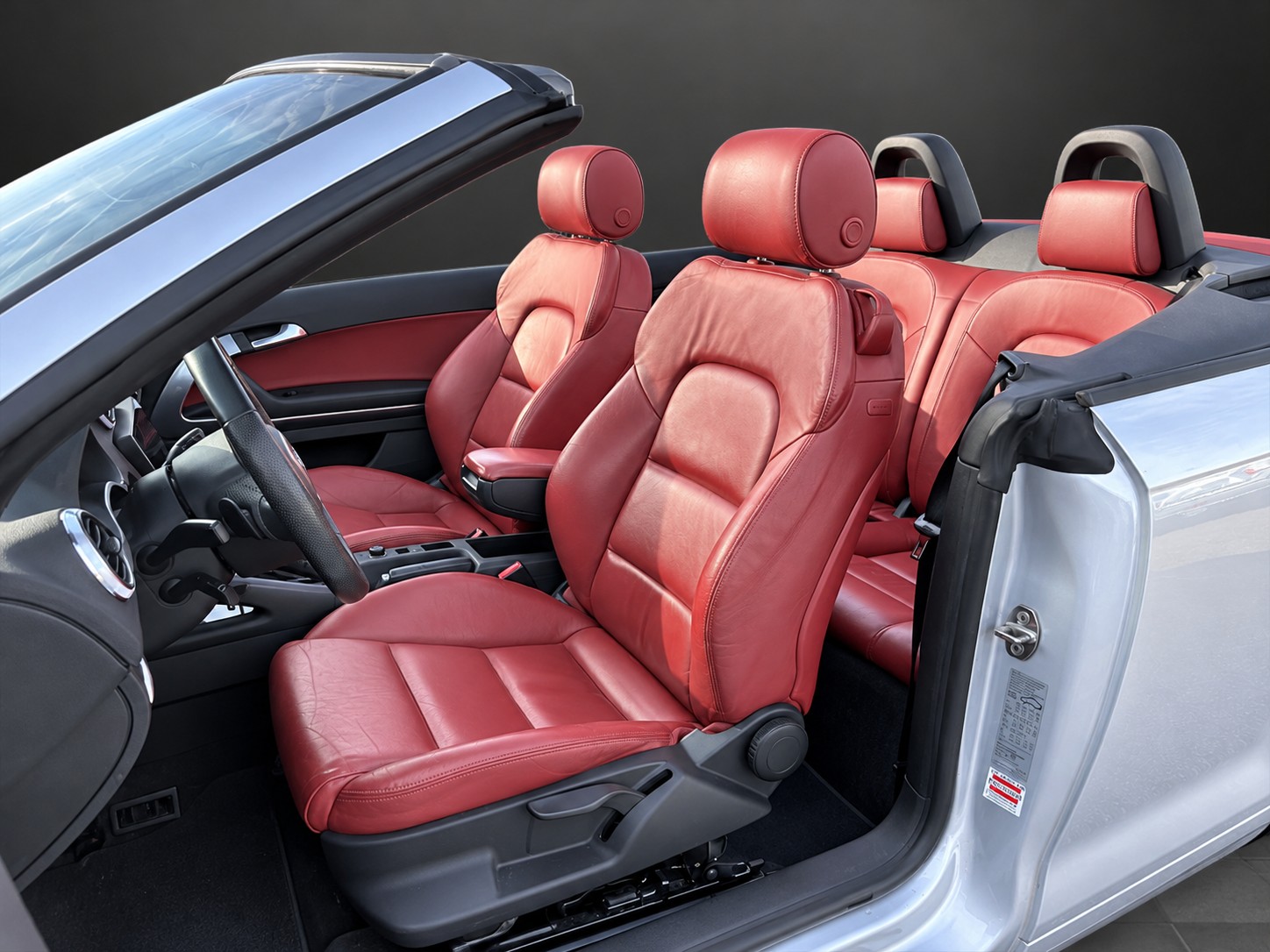 AUDI A3 Cabriolet 2.0 TFSI Ambition S-tronic mit 200 PS-image-6