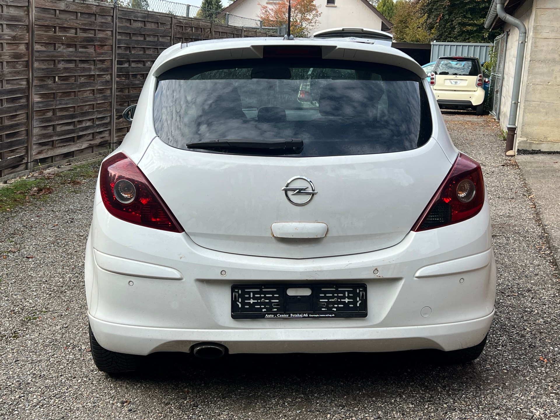 OPEL Corsa 1.6 Turbo GSi-image-4