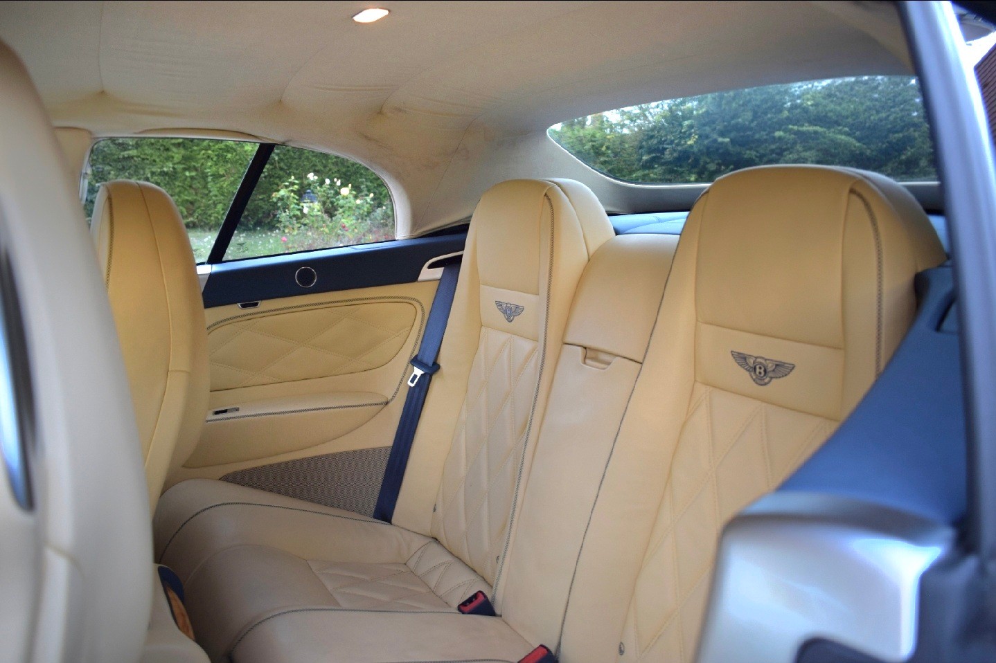 BENTLEY 6.0 W12-image-8