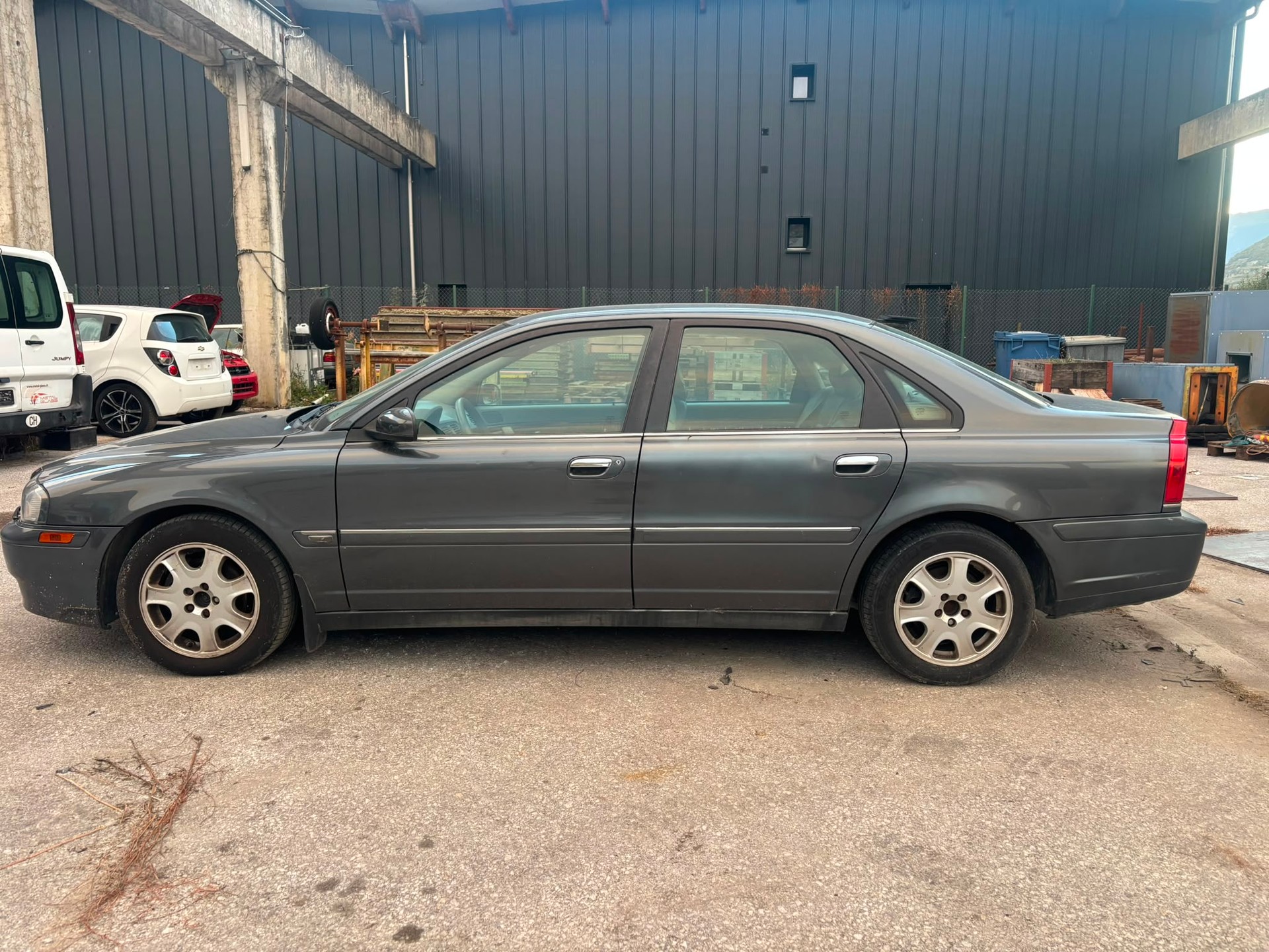 VOLVO S80 D5 Kinetic-image-1