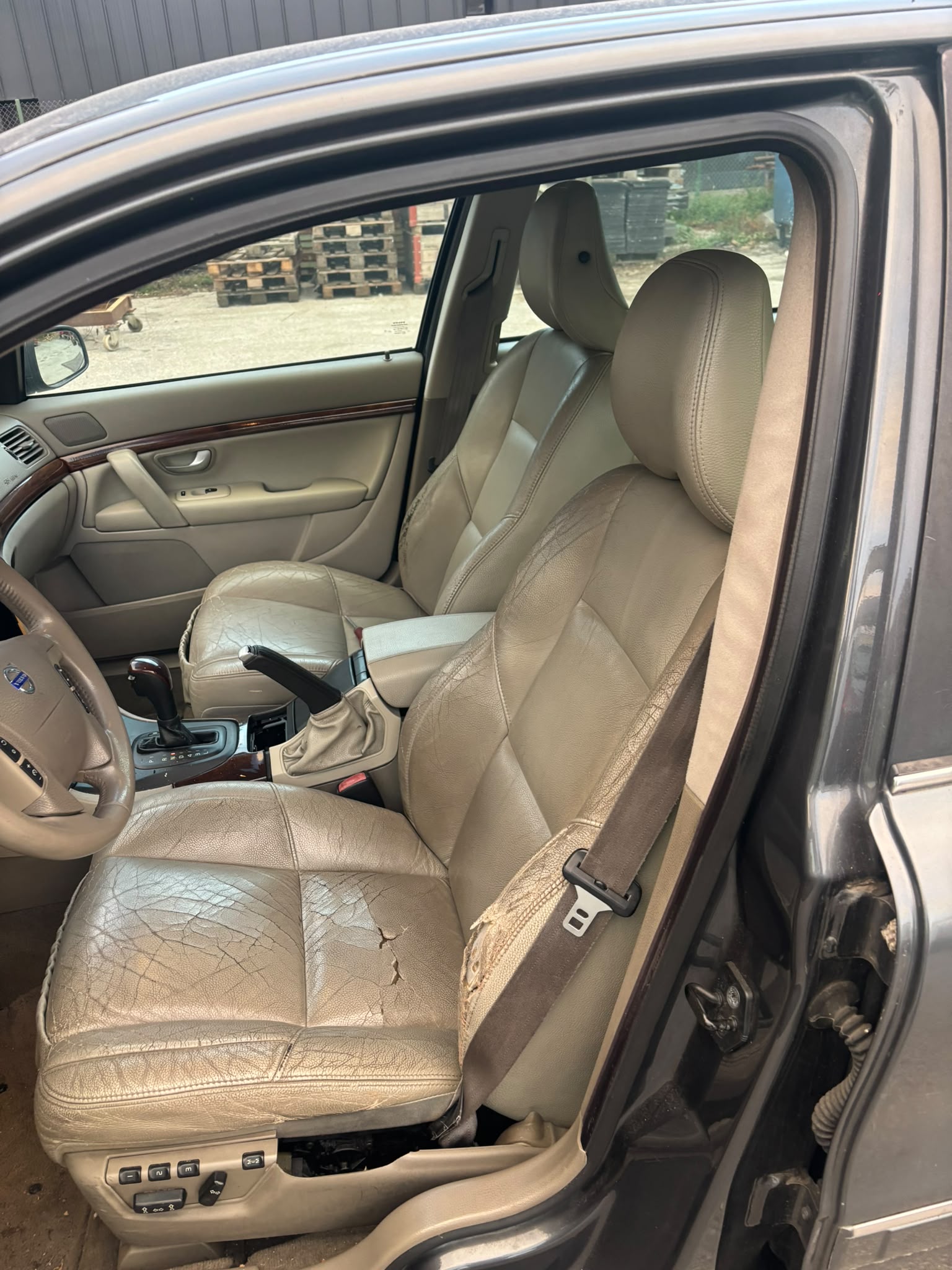 VOLVO S80 D5 Kinetic-image-6