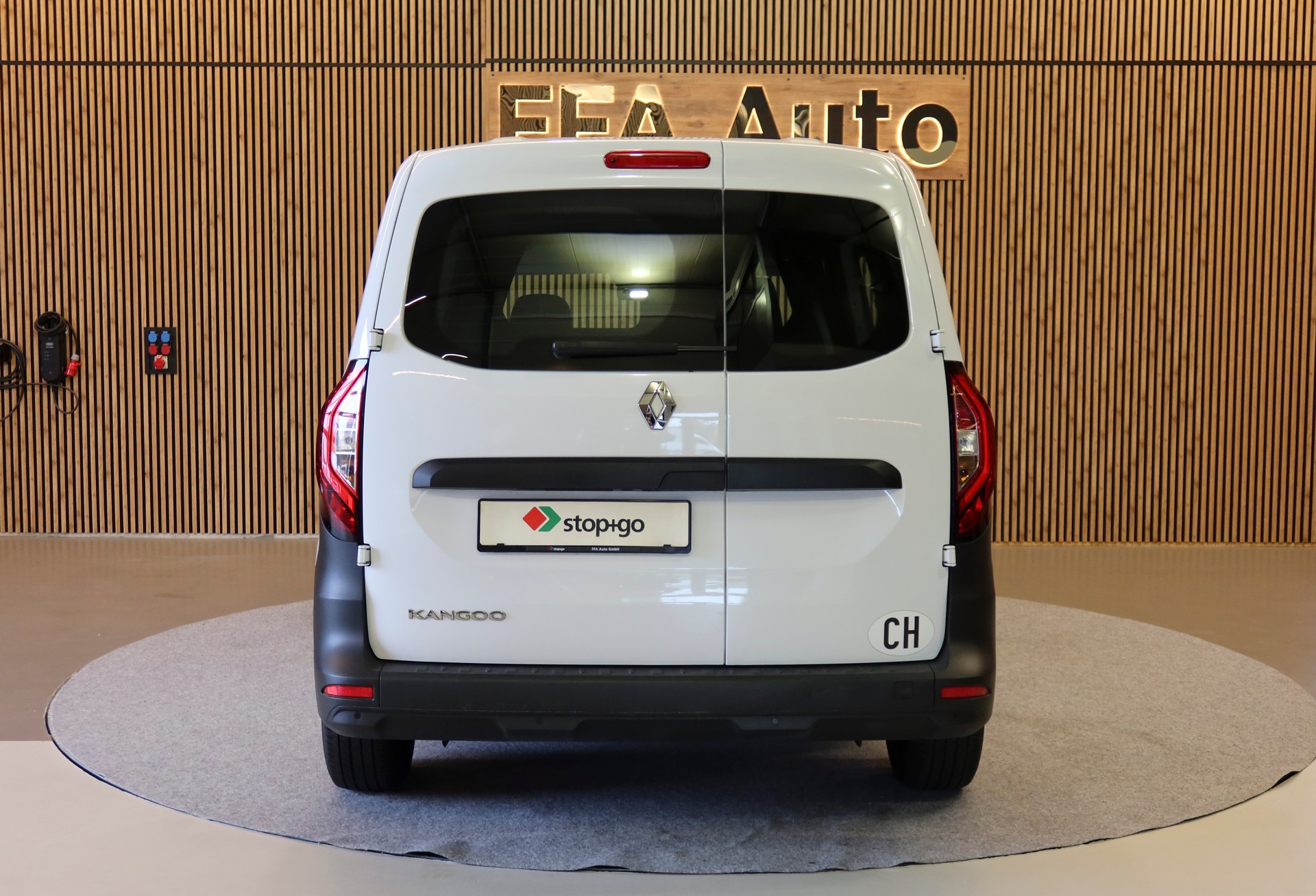 RENAULT Kangoo Van 1.5 dCi 95 Extra-image-6