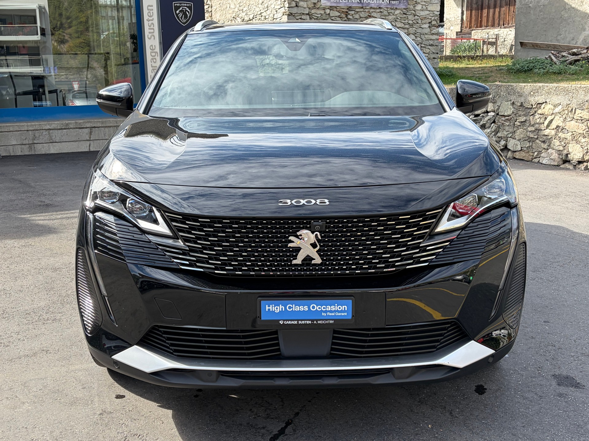 PEUGEOT 3008 300e Hybrid4 GT Pack EAT8-image-7