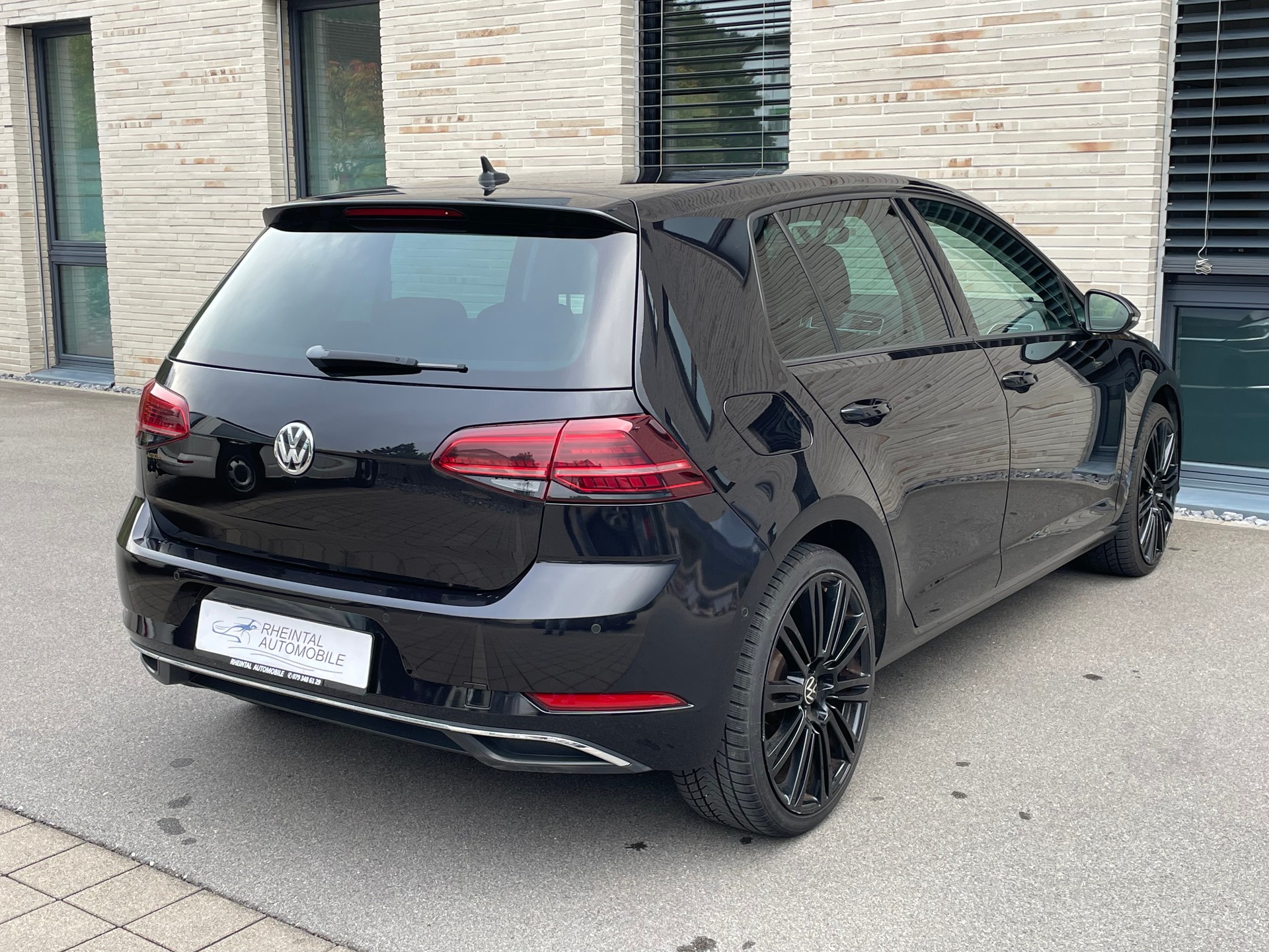 VW Golf 1.4 TSI Highline DSG-image-8
