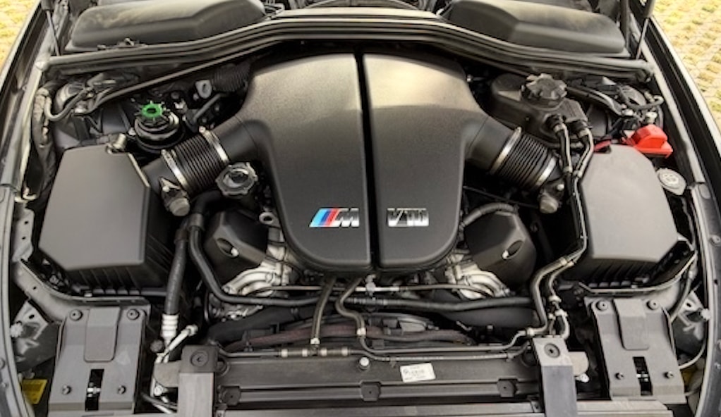 BMW M6 Cabrio - V10-image-11