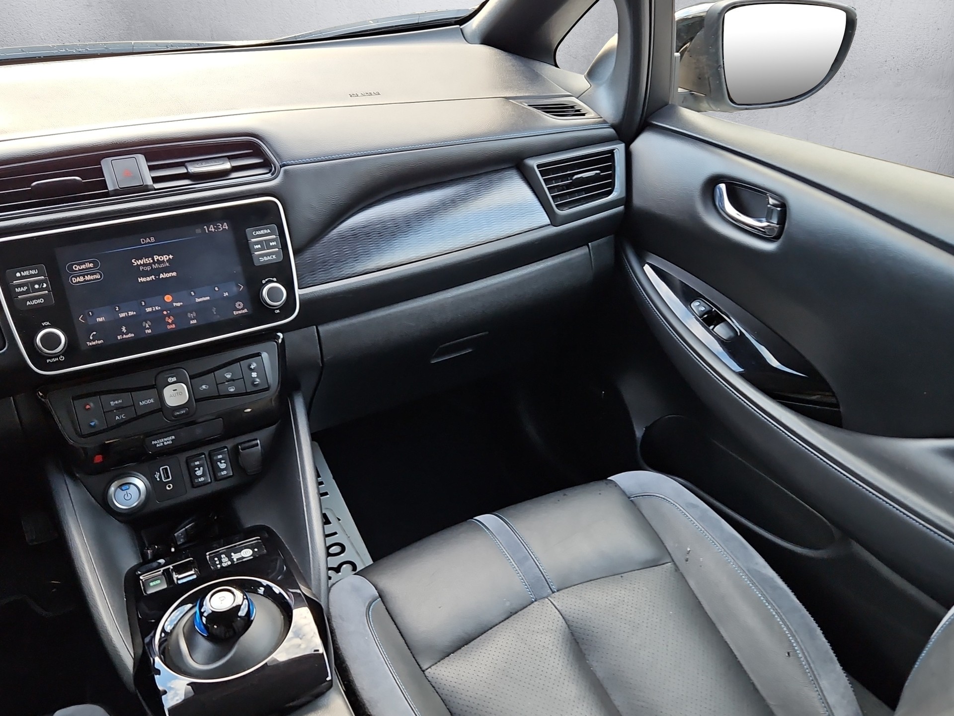 NISSAN Leaf Tekna (inclusive Batterie)-image-13