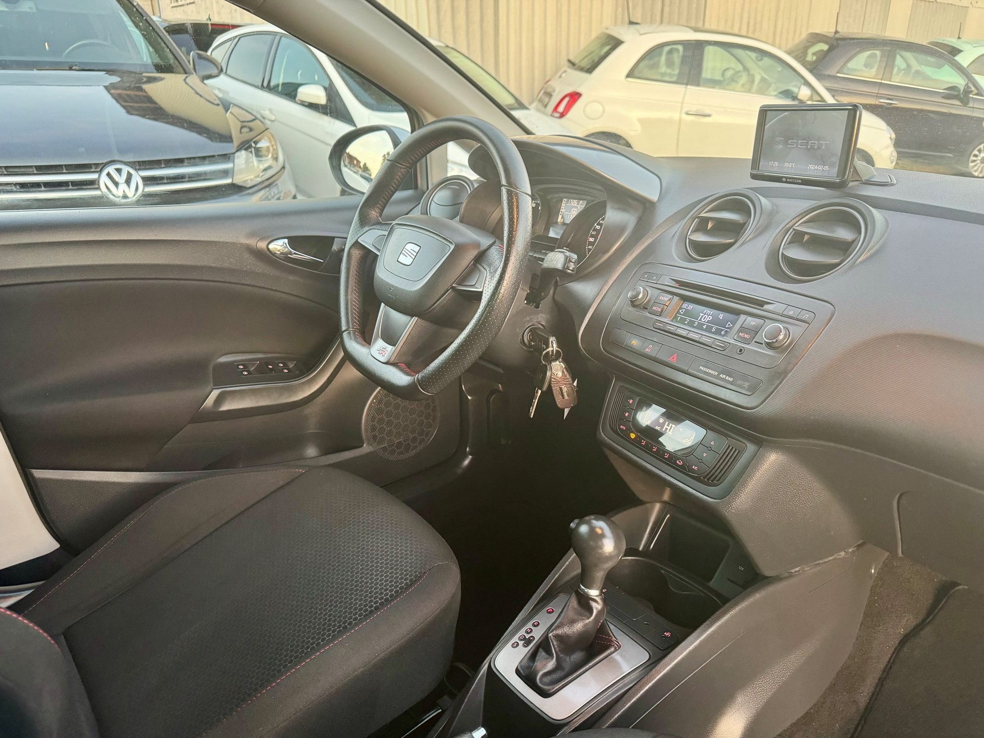 SEAT Ibiza ST 1.2 TSI FR DSG-image-6