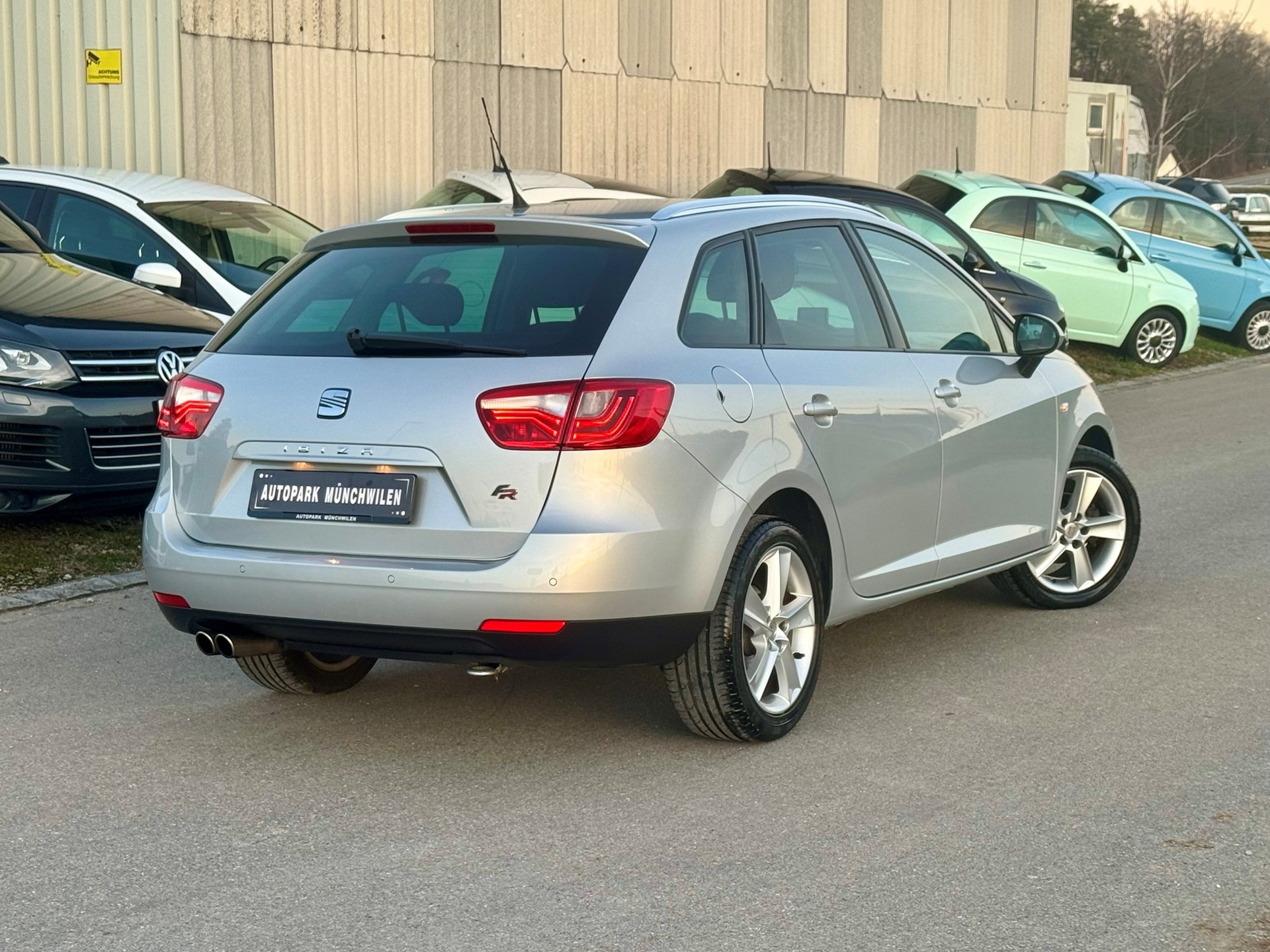 SEAT Ibiza ST 1.2 TSI FR DSG-image-2