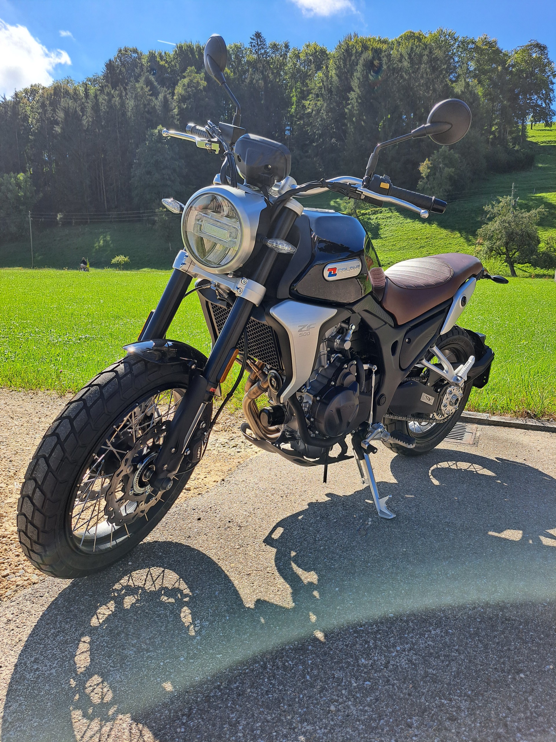 COLOVE 500 F Scrambler-showroom-element-3