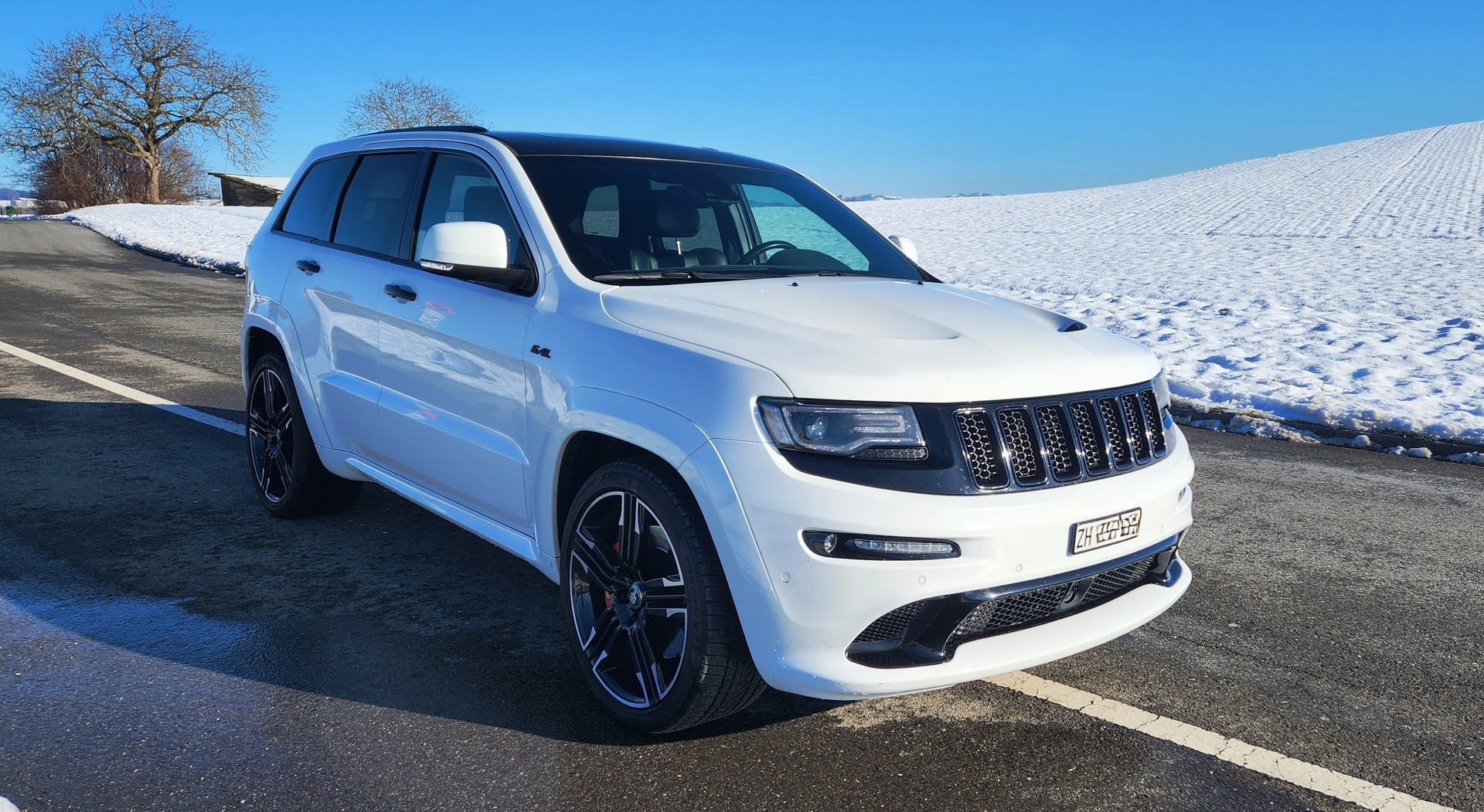 JEEP Grand Cherokee 6.4 V8 HEMI SRT8 Automatic-image-1