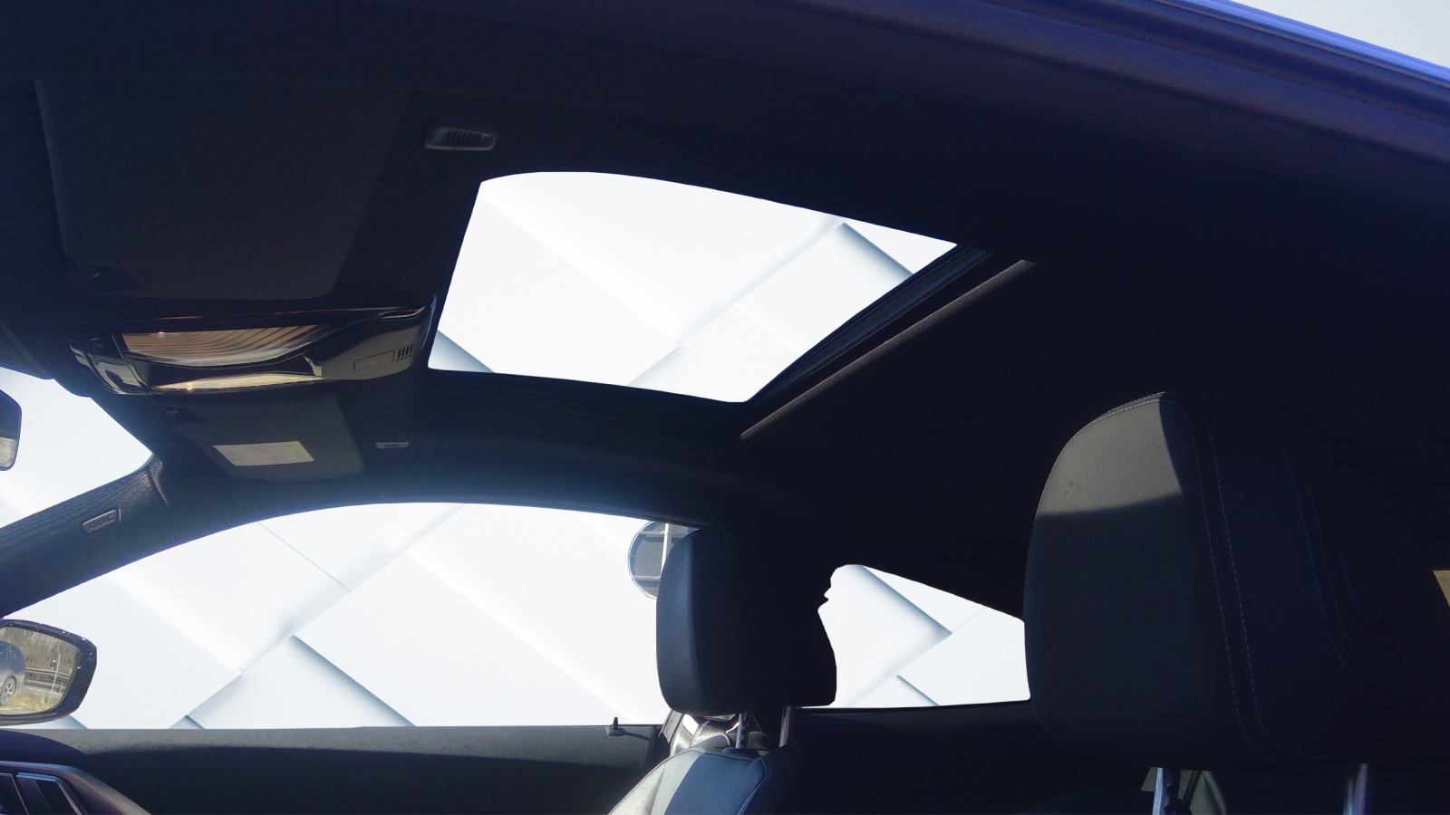 BMW M440i xDrive 48V Coupé Steptronic-image-11
