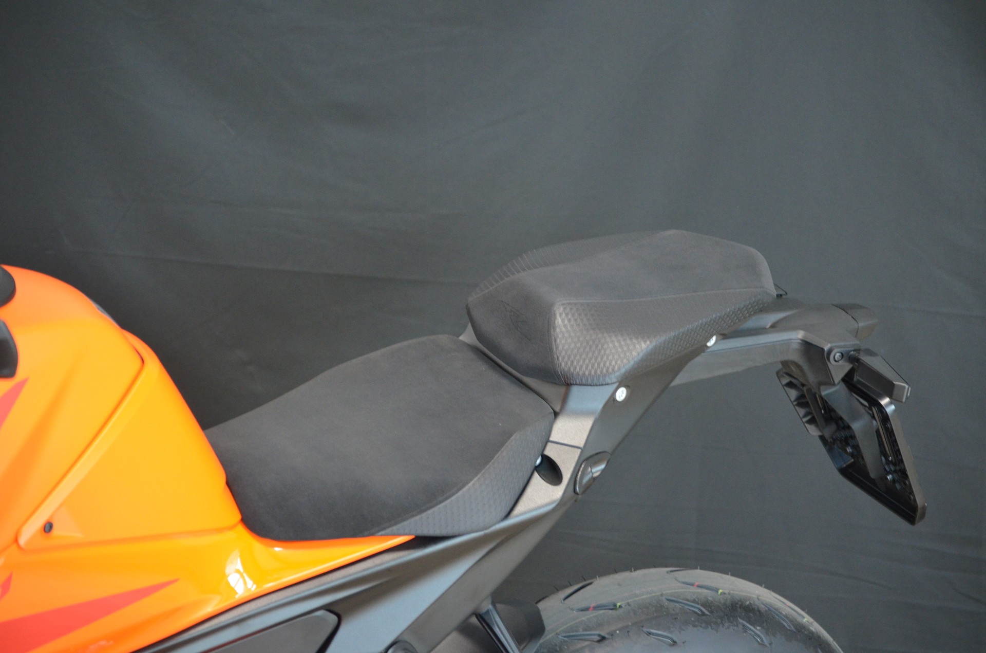 KTM 1390 Super Duke R EVO MY26-image-7