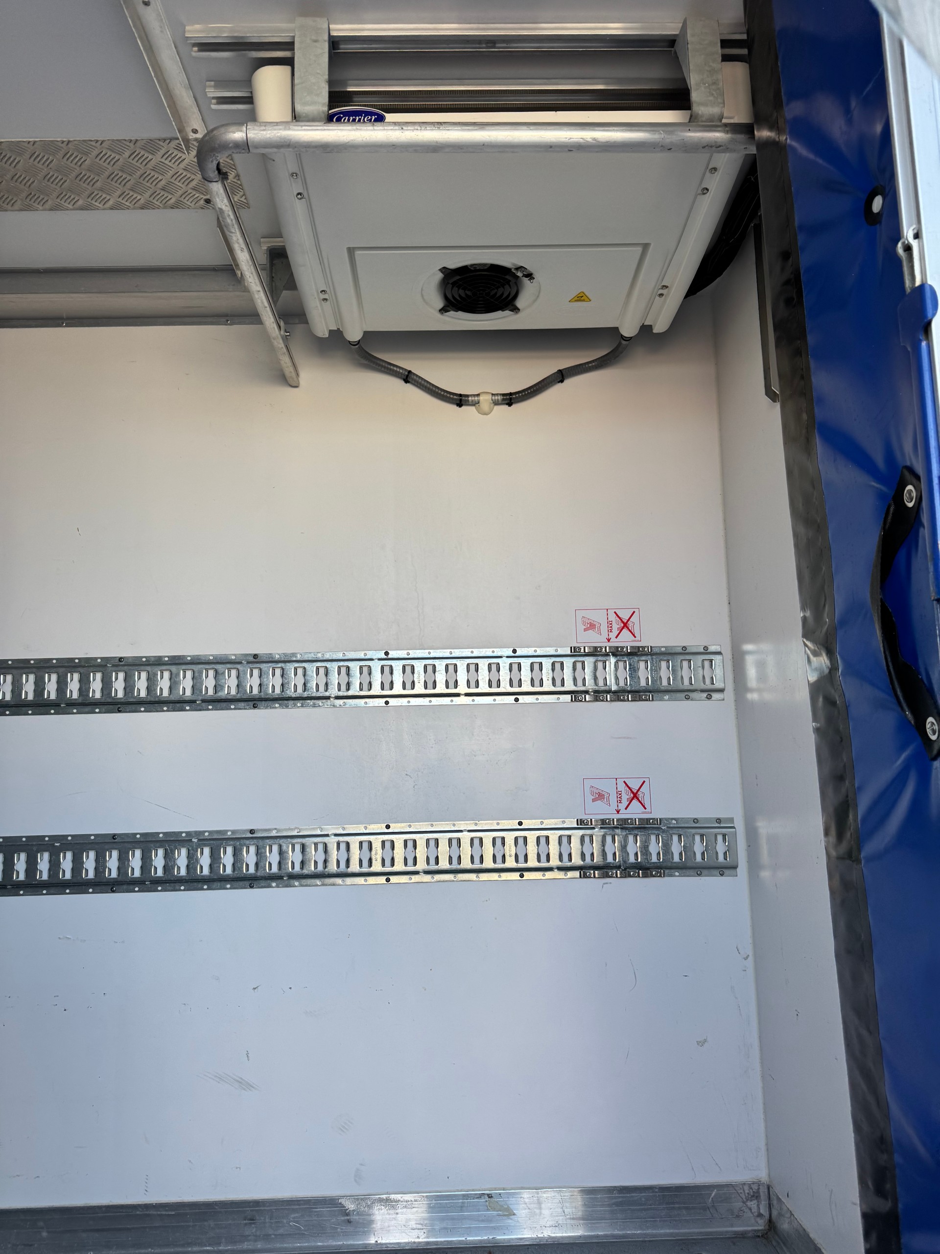 RENAULT Maxity 130.35 Frigo-image-7