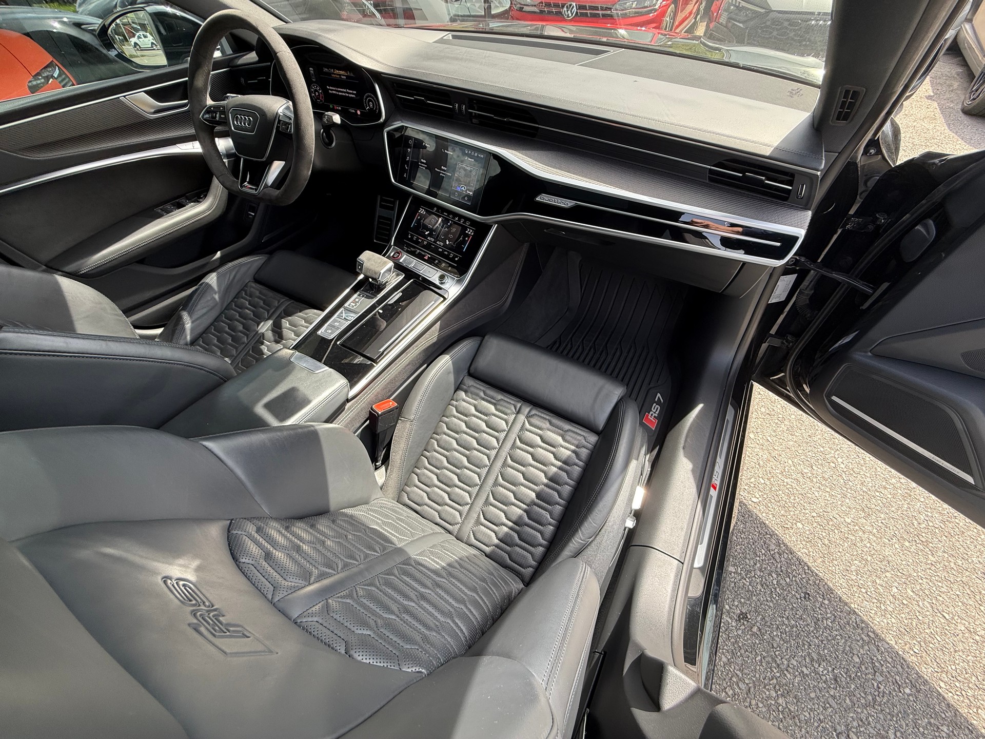 AUDI RS7 Sportback MHEV-image-11