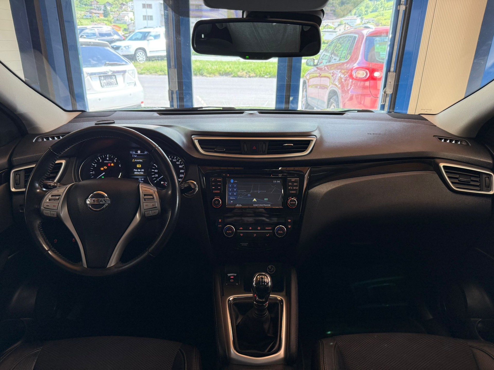 NISSAN Qashqai 1.2 DIG-T Tekna-image-9