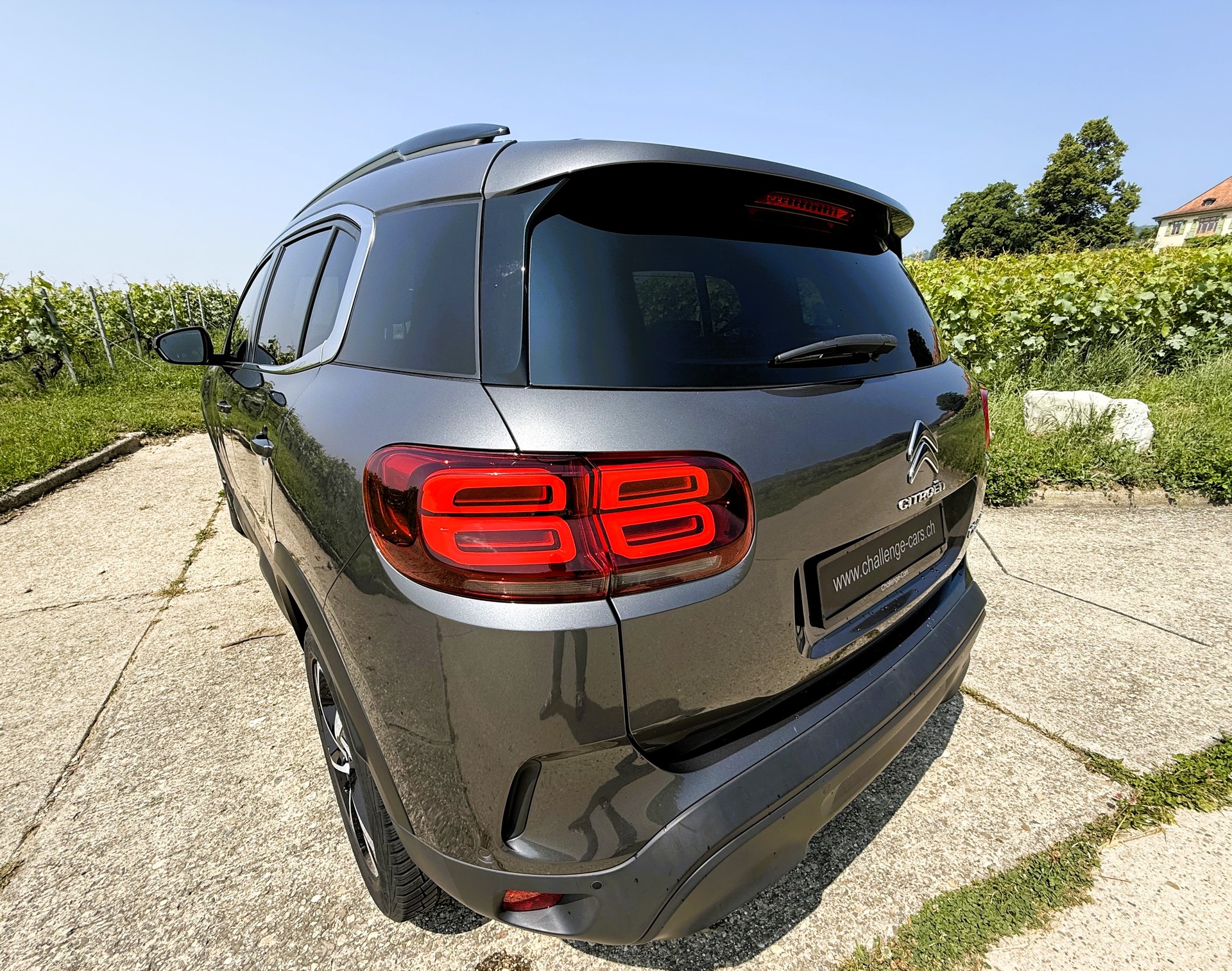 CITROEN C5 Aircross 1.5 BlueHD Shine EAT8-image-8