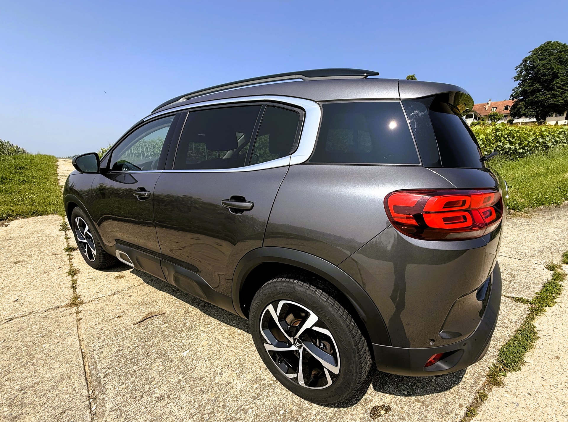 CITROEN C5 Aircross 1.5 BlueHD Shine EAT8-image-9