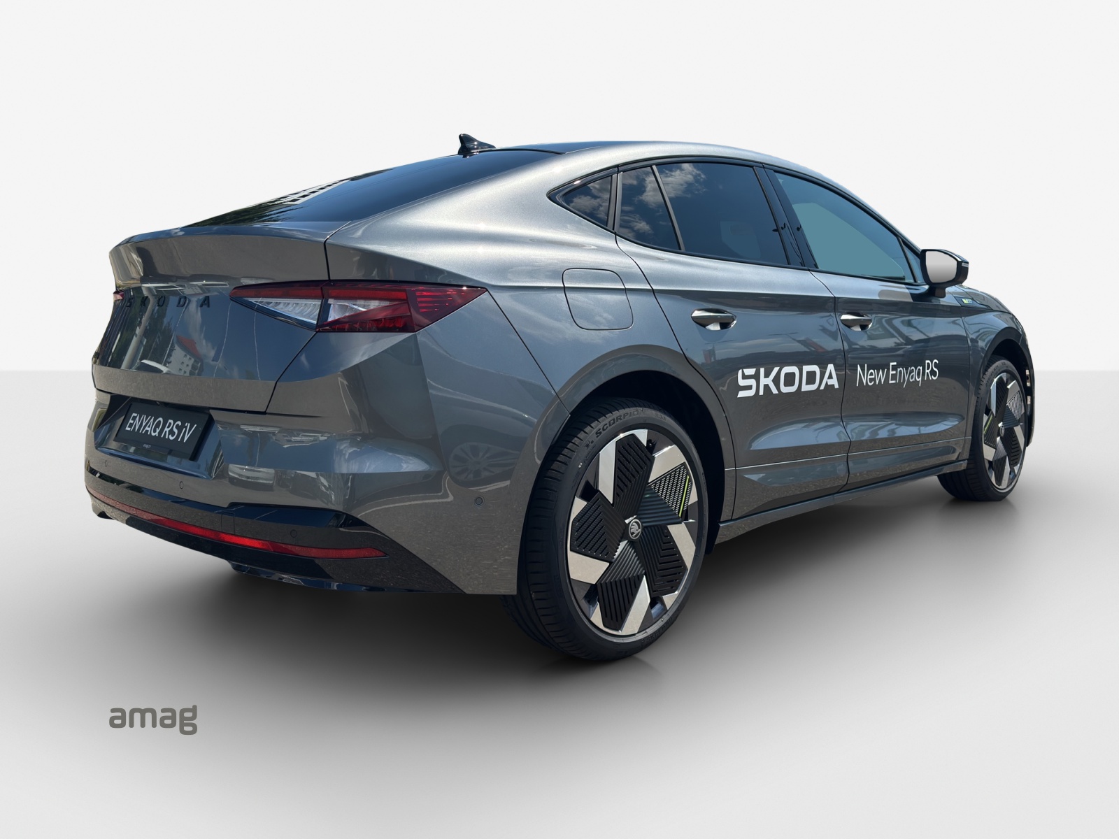 SKODA Enyaq Coupé RS 4x4-image-4