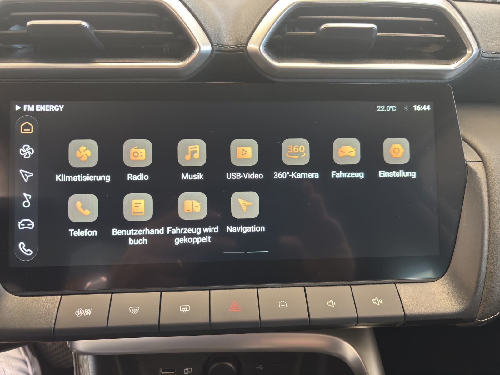 MG ZS 1.5 HEV Luxury-image-7