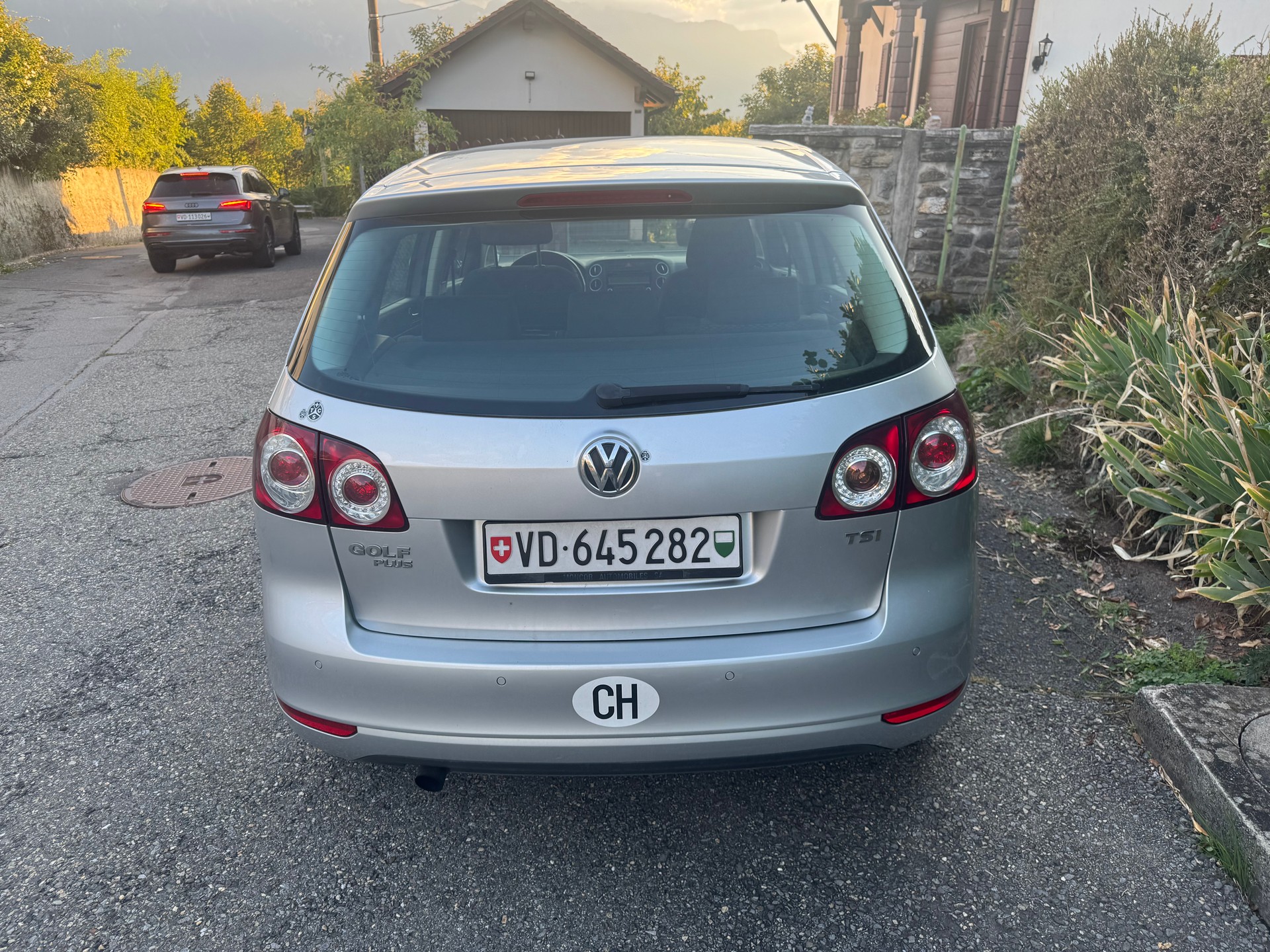 VW Golf Plus 1.2 TSI Trendline DSG-image-5
