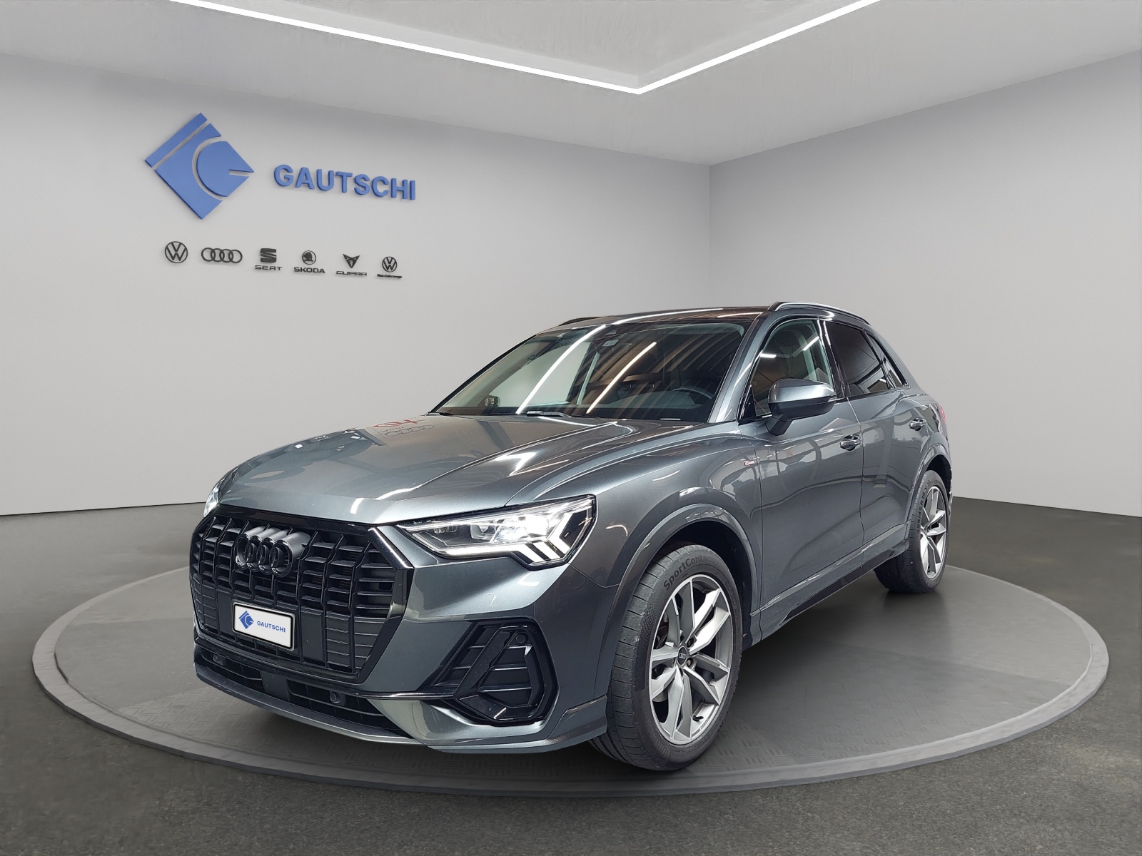 AUDI Q3 35 TDI S line quattro S-tronic-image-0