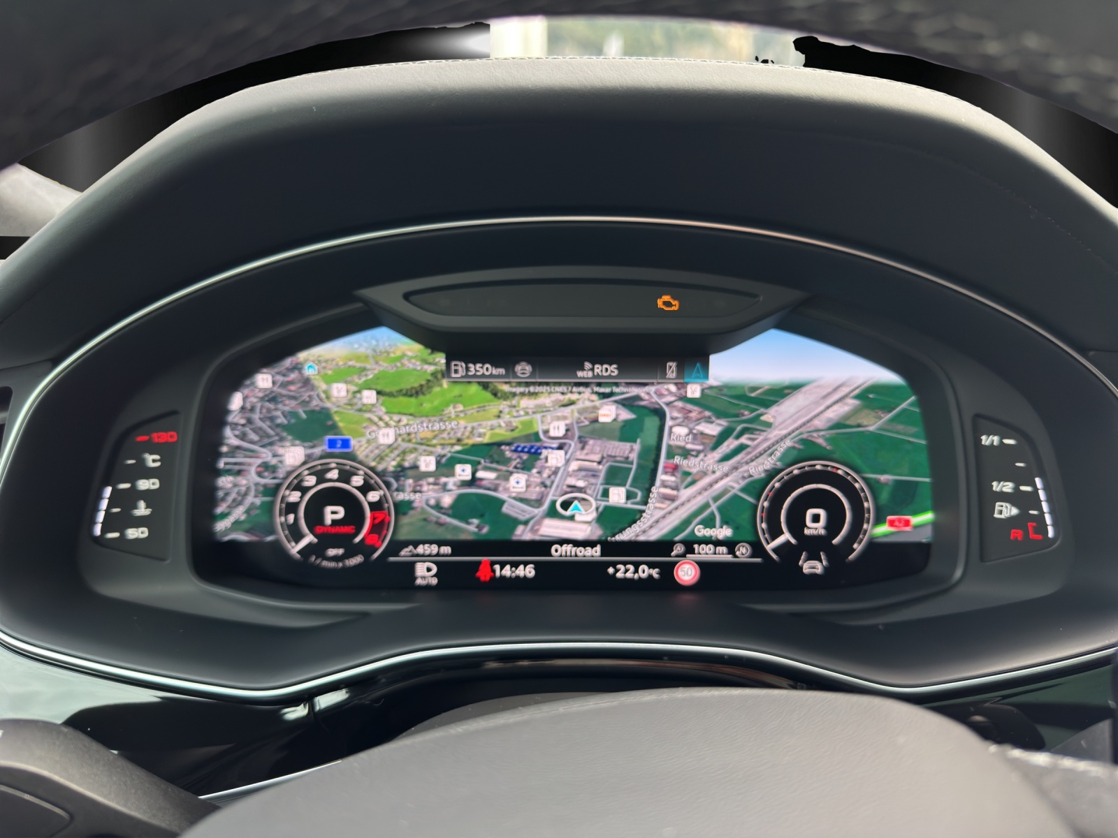 AUDI RSQ8 performance quattro-image-12