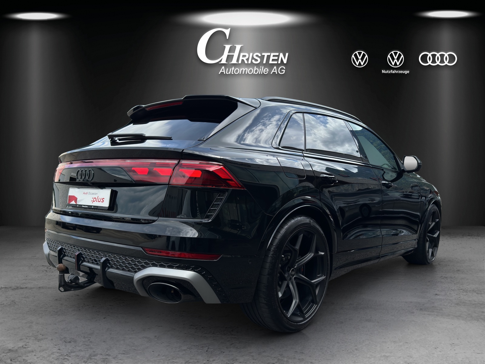 AUDI RSQ8 performance quattro-image-5