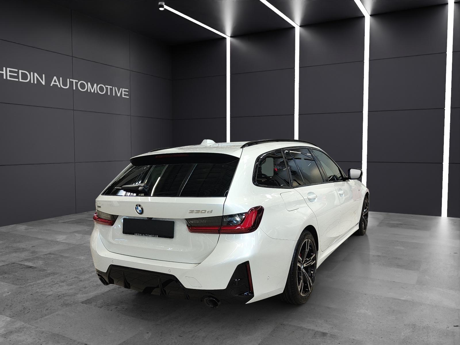 BMW 330d xDrive SAG Touring-image-18