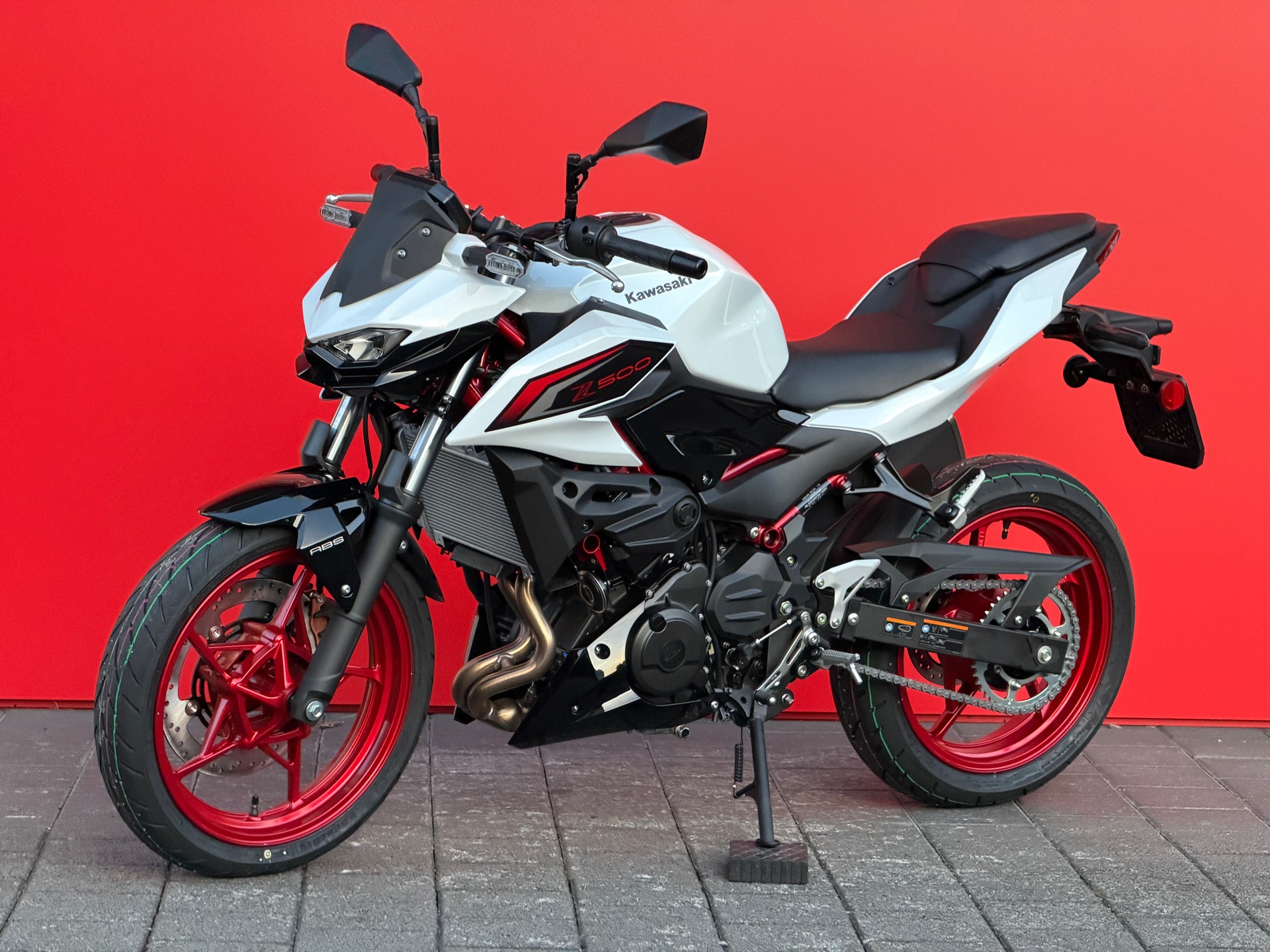 KAWASAKI Z 500 SE-showroom-element-2