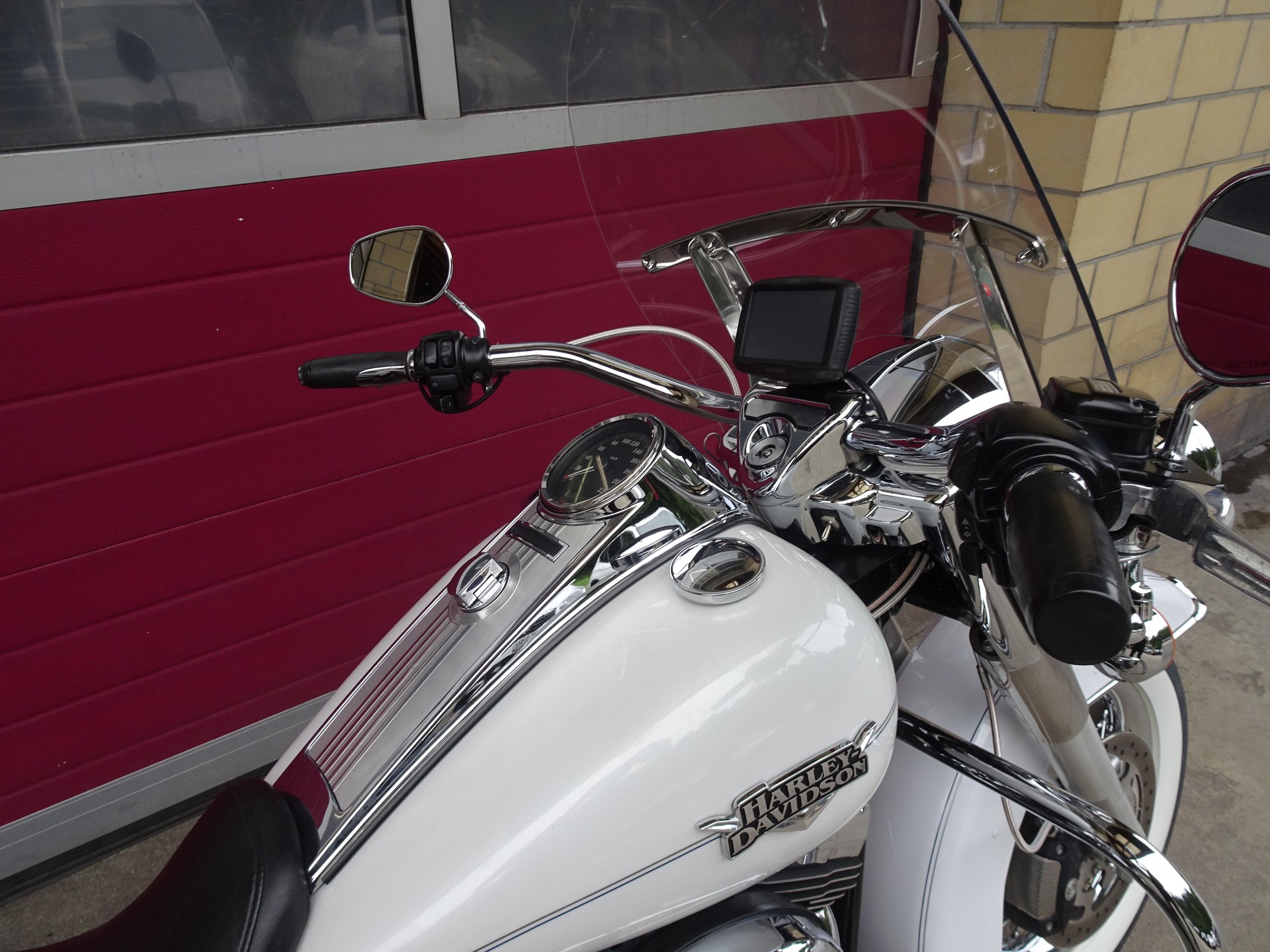HARLEY-DAVIDSON FLHRC Road King Classic 103 ABS-showroom-element-3