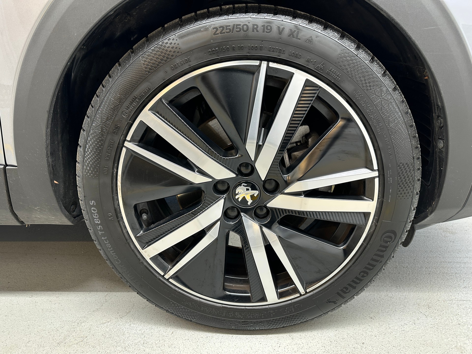 PEUGEOT 3008 225e Hybrid2 GT EAT8-image-6