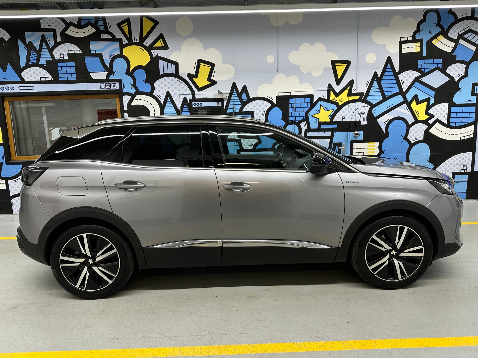 PEUGEOT 3008 225e Hybrid2 GT EAT8-image-2