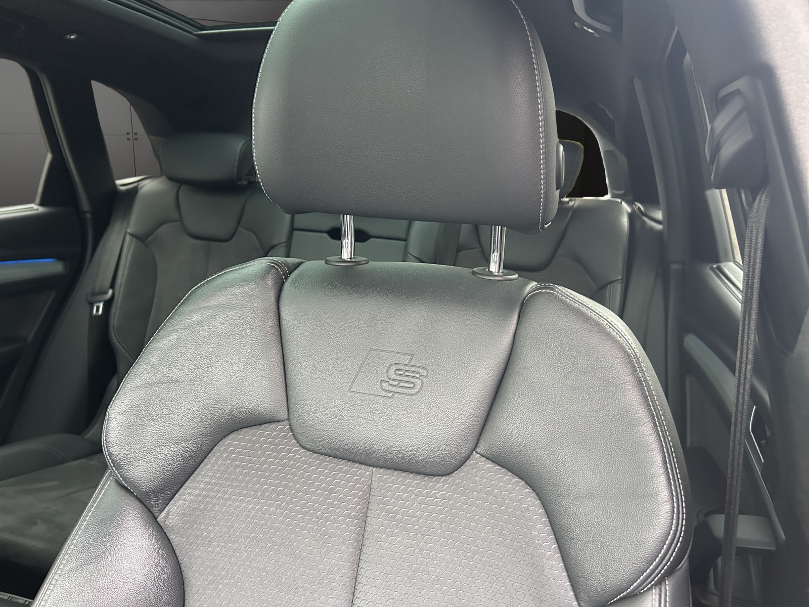 AUDI Q5 50 TFSI e PHEV S line quattro S-tronic-image-20