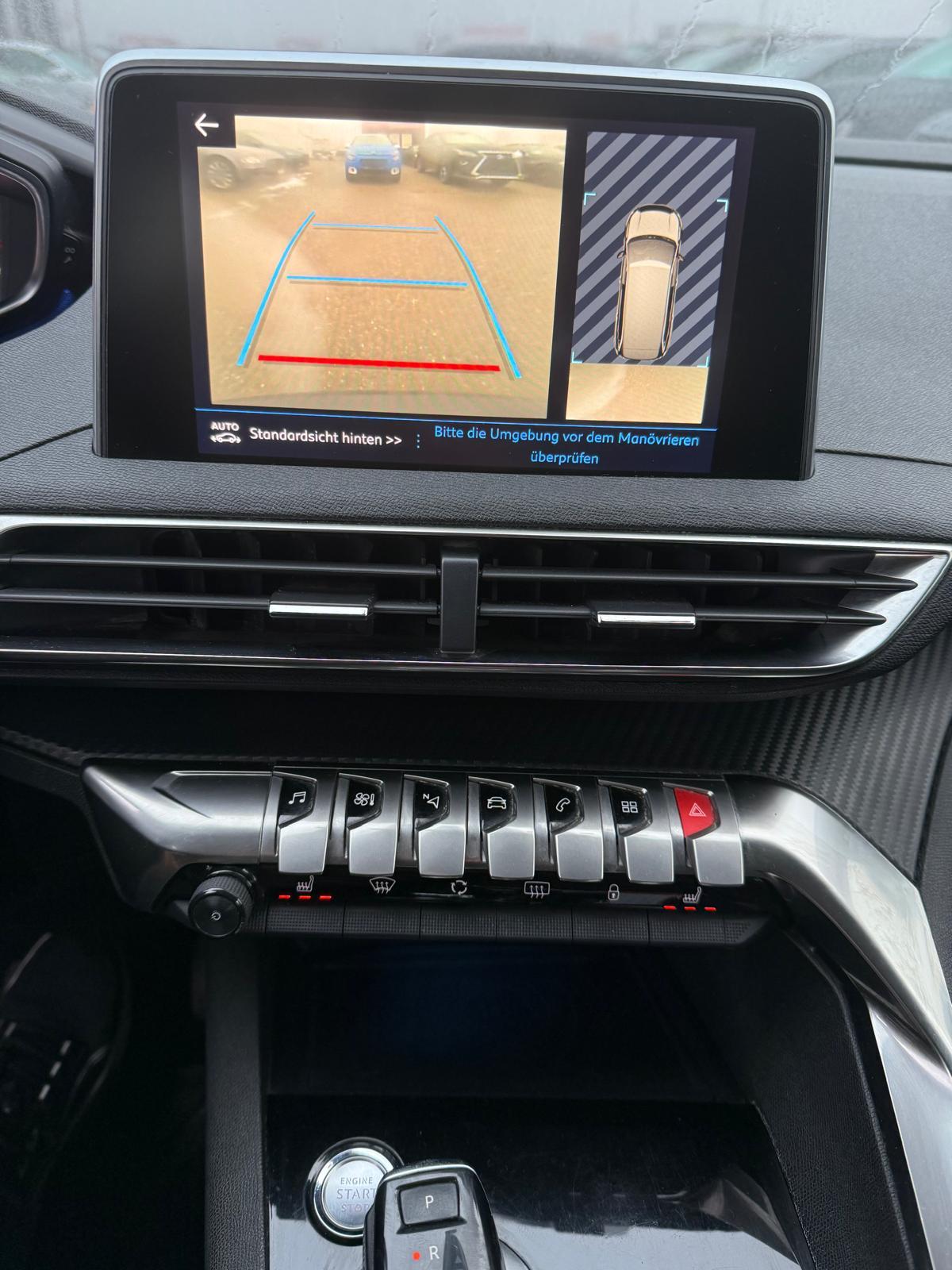 PEUGEOT 5008 1.5 BlueHDi Business Line-image-11